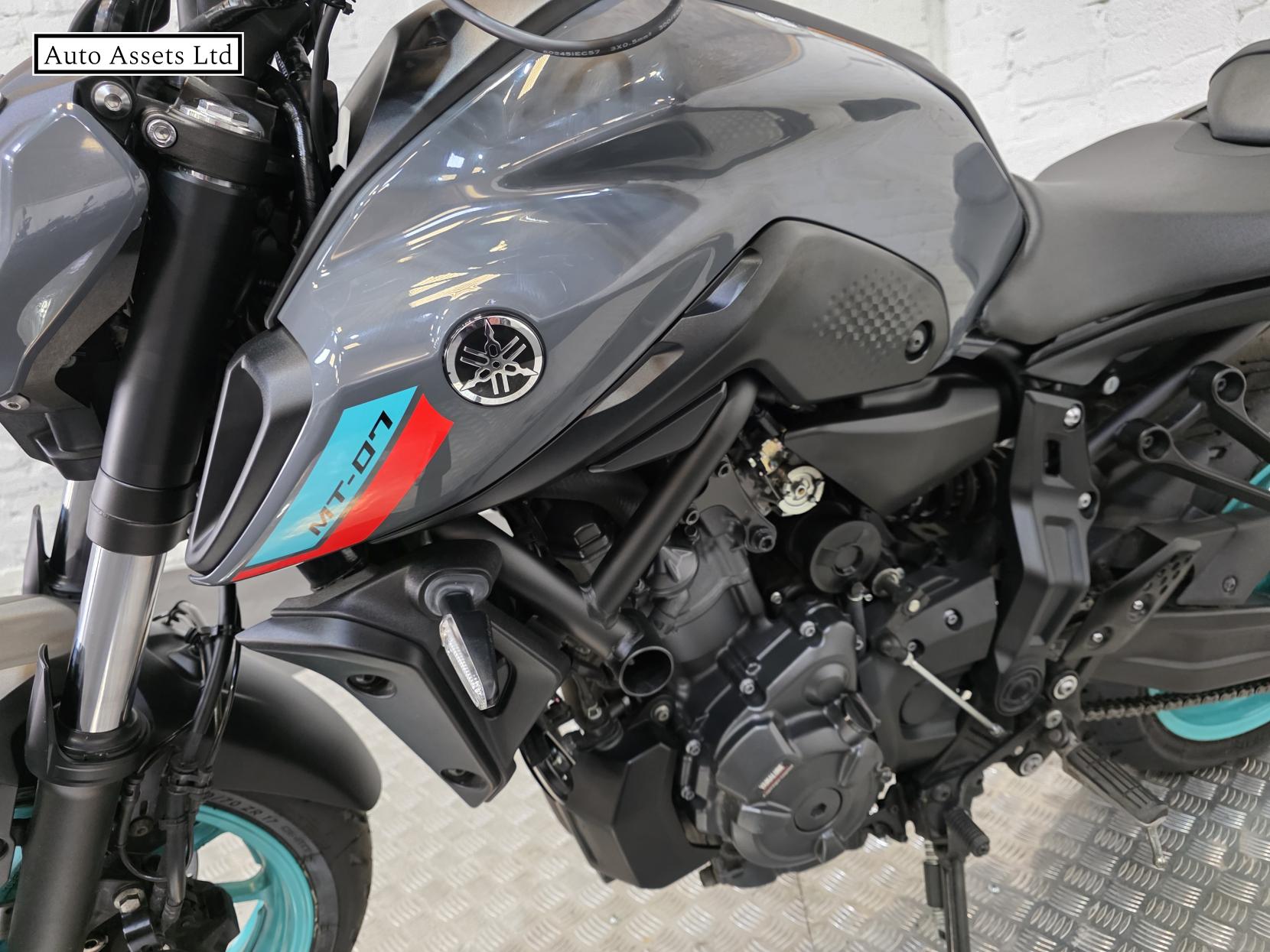 Yamaha MT-07 700 ABS Hyper-naked Petrol Manual Euro 5 (73 ps)