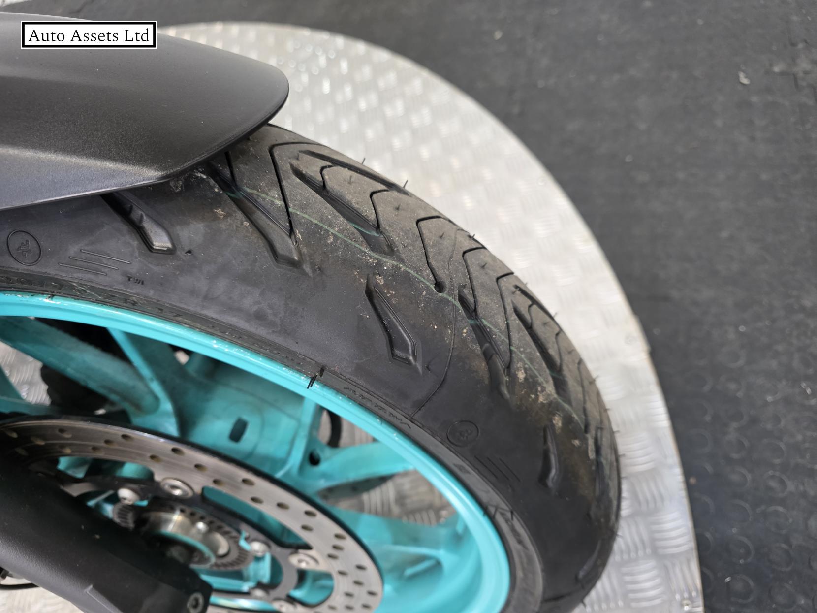 Yamaha MT-07 700 ABS Hyper-naked Petrol Manual Euro 5 (73 ps)