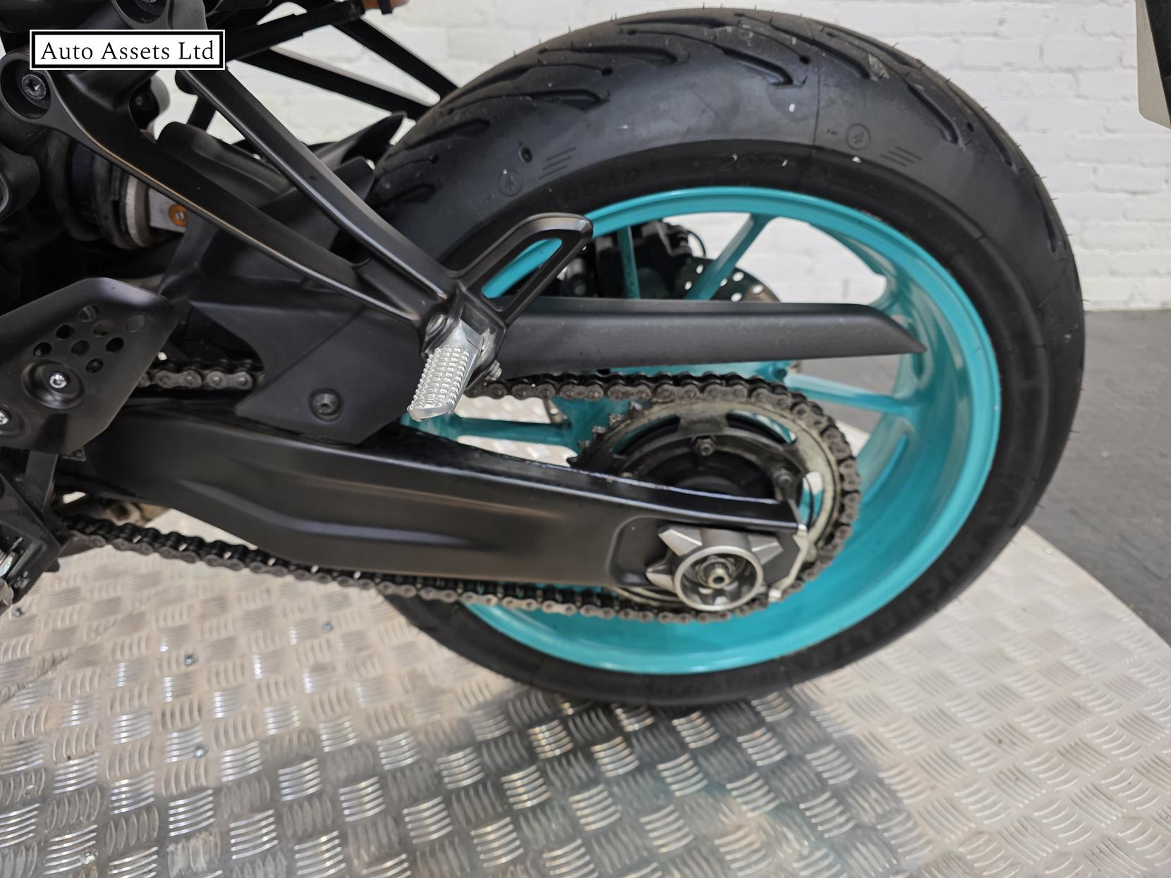 Yamaha MT-07 700 ABS Hyper-naked Petrol Manual Euro 5 (73 ps)