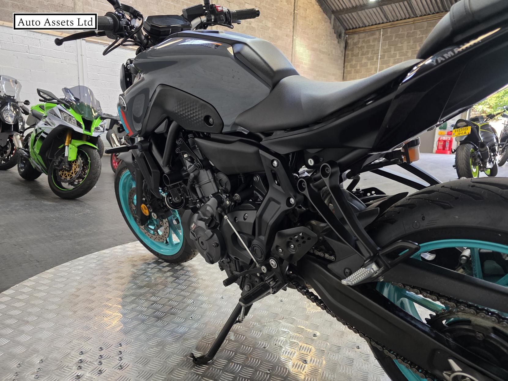 Yamaha MT-07 700 ABS Hyper-naked Petrol Manual Euro 5 (73 ps)