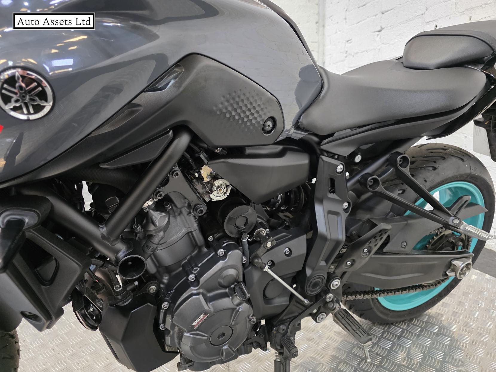Yamaha MT-07 700 ABS Hyper-naked Petrol Manual Euro 5 (73 ps)