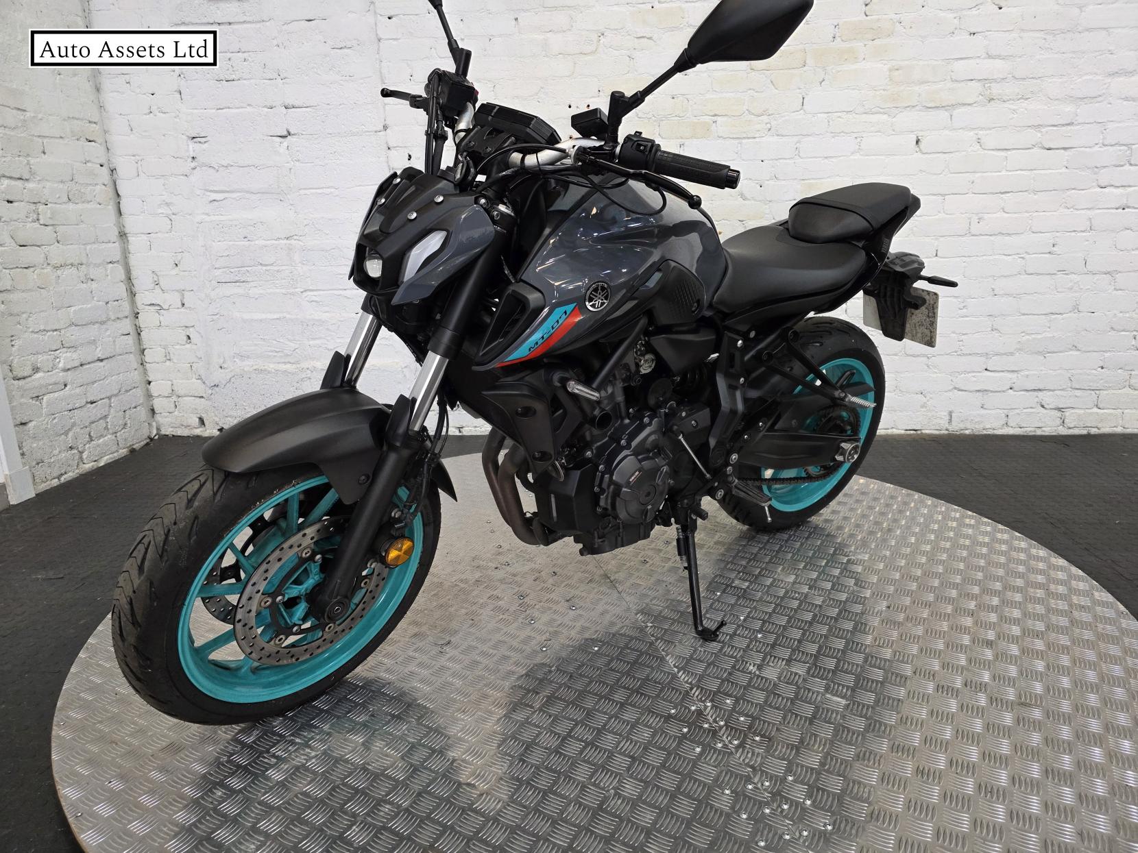 Yamaha MT-07 700 ABS Hyper-naked Petrol Manual Euro 5 (73 ps)