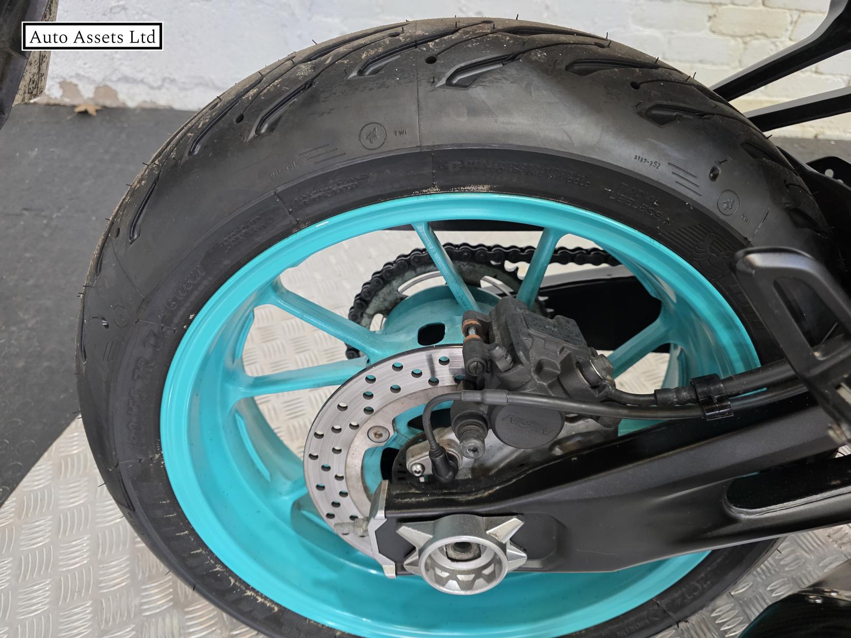 Yamaha MT-07 700 ABS Hyper-naked Petrol Manual Euro 5 (73 ps)