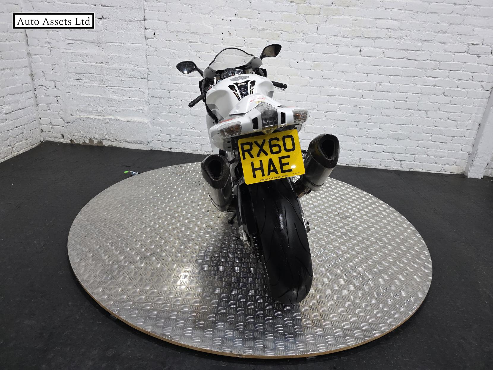Aprilia RSV 1000 1000 R Petrol Manual (143 bhp)