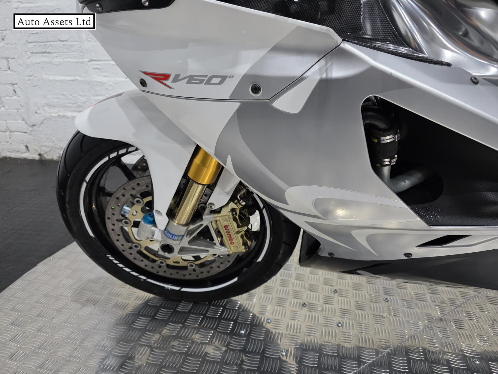 Aprilia RSV 1000 1000 R Petrol Manual (143 bhp)