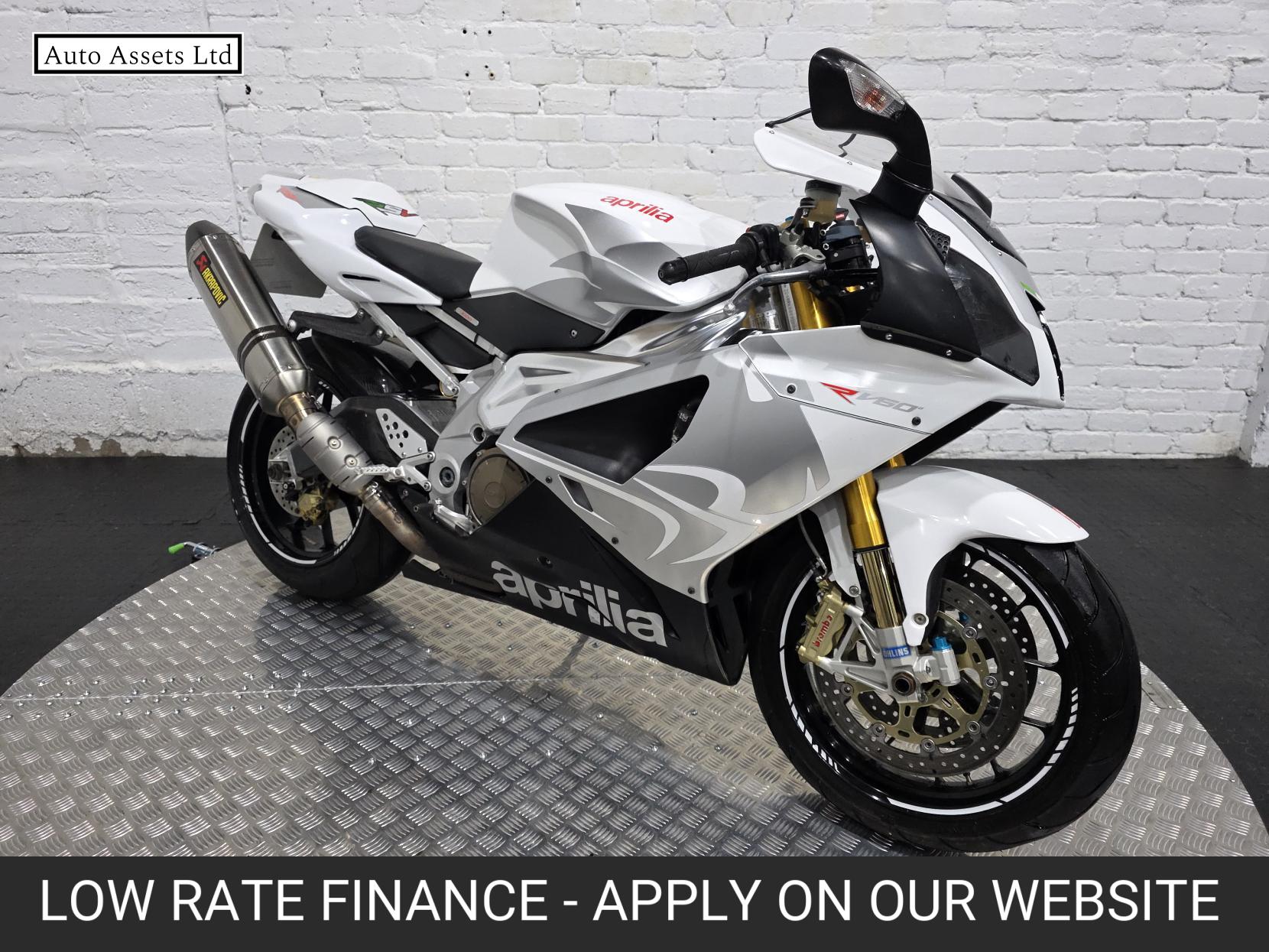 Aprilia RSV 1000 1000 R Petrol Manual (143 bhp)