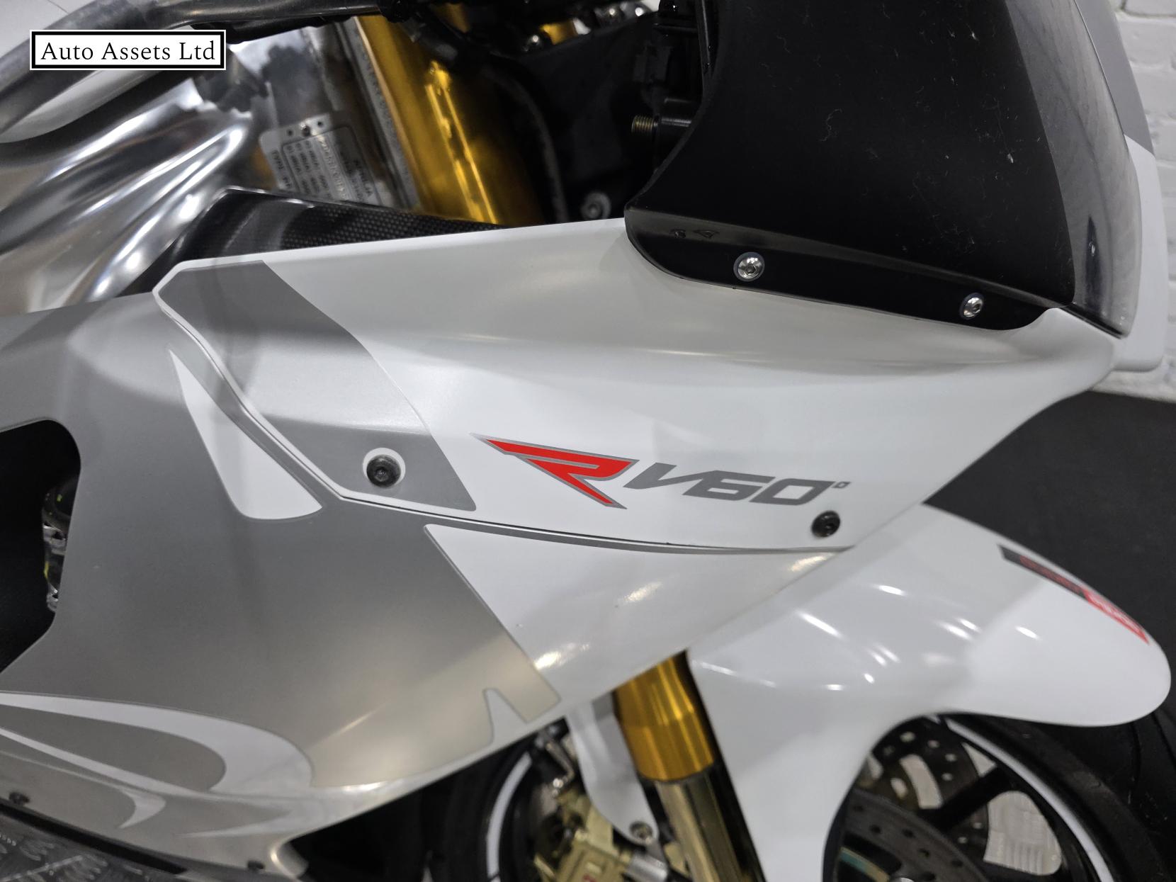 Aprilia RSV 1000 1000 R Petrol Manual (143 bhp)