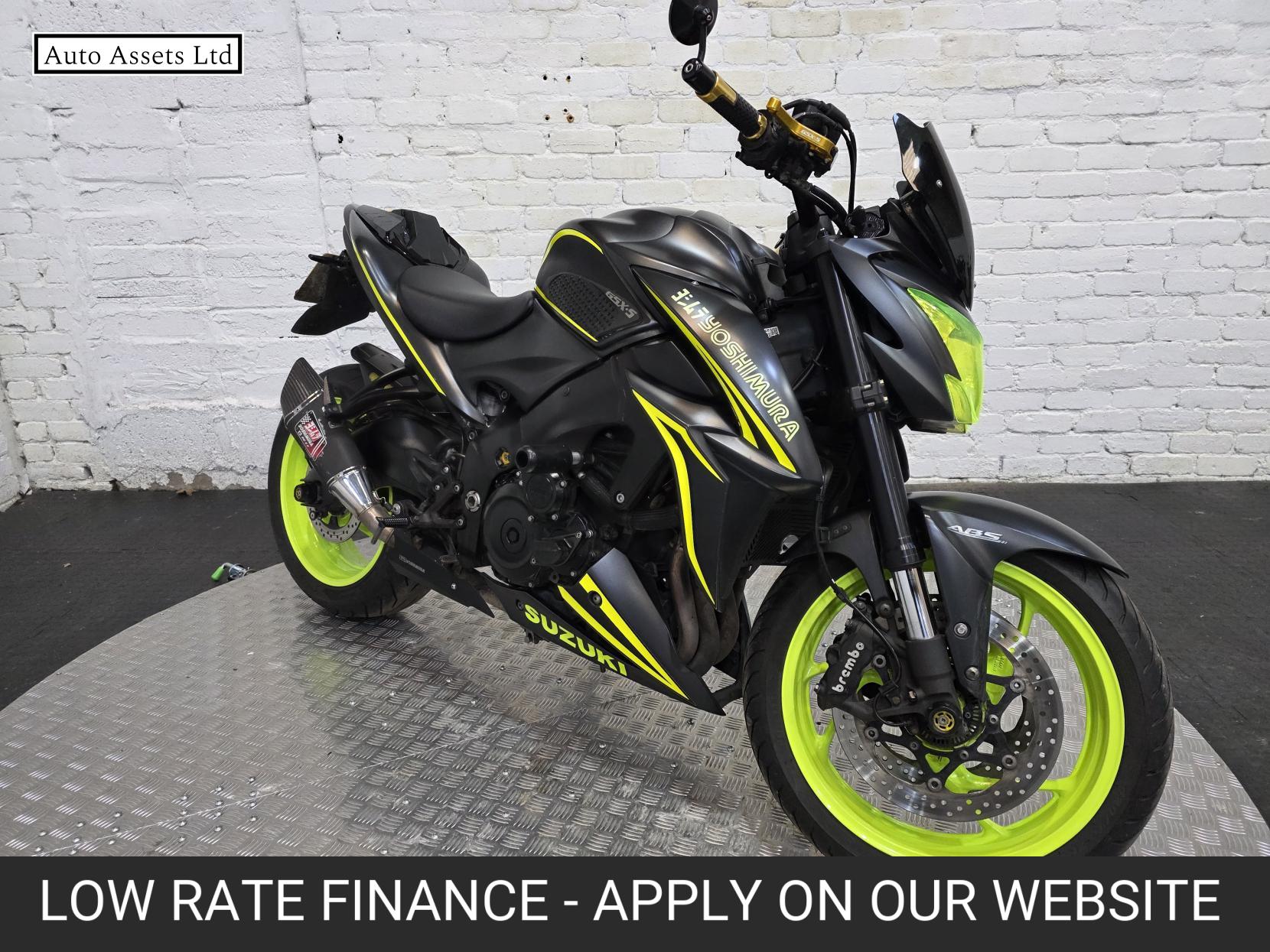 Suzuki GSX-S1000 1000 Naked Petrol Manual Euro 4 (152 ps)