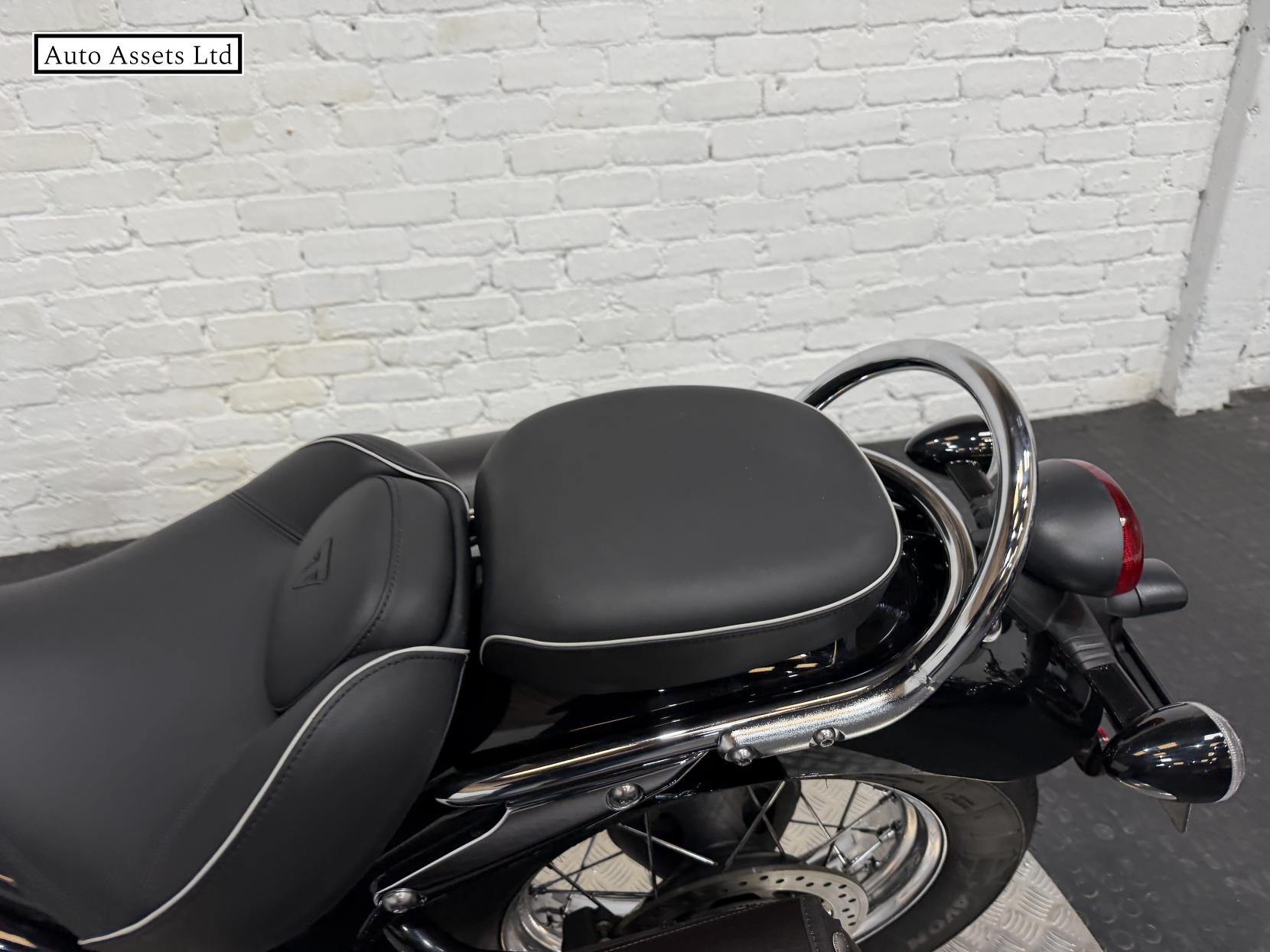 Triumph Speedmaster 1200 1200 Custom Cruiser Petrol Manual Euro 5 (79 ps)