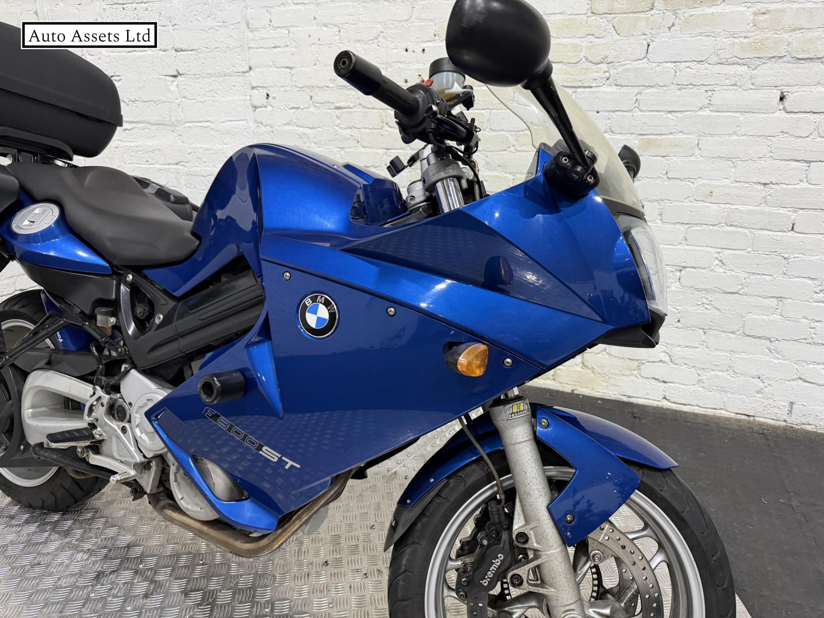 BMW F 800 ST 800 ST Petrol Manual (85 bhp)