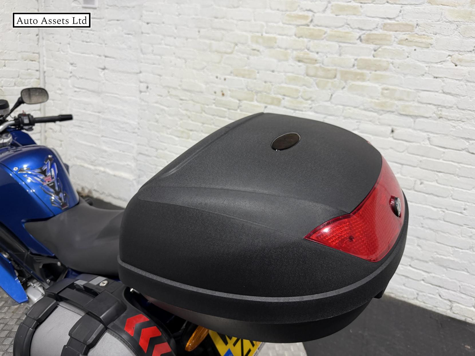 BMW F 800 ST 800 ST Petrol Manual (85 bhp)