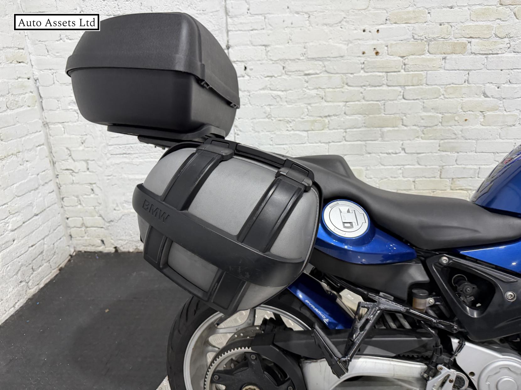 BMW F 800 ST 800 ST Petrol Manual (85 bhp)