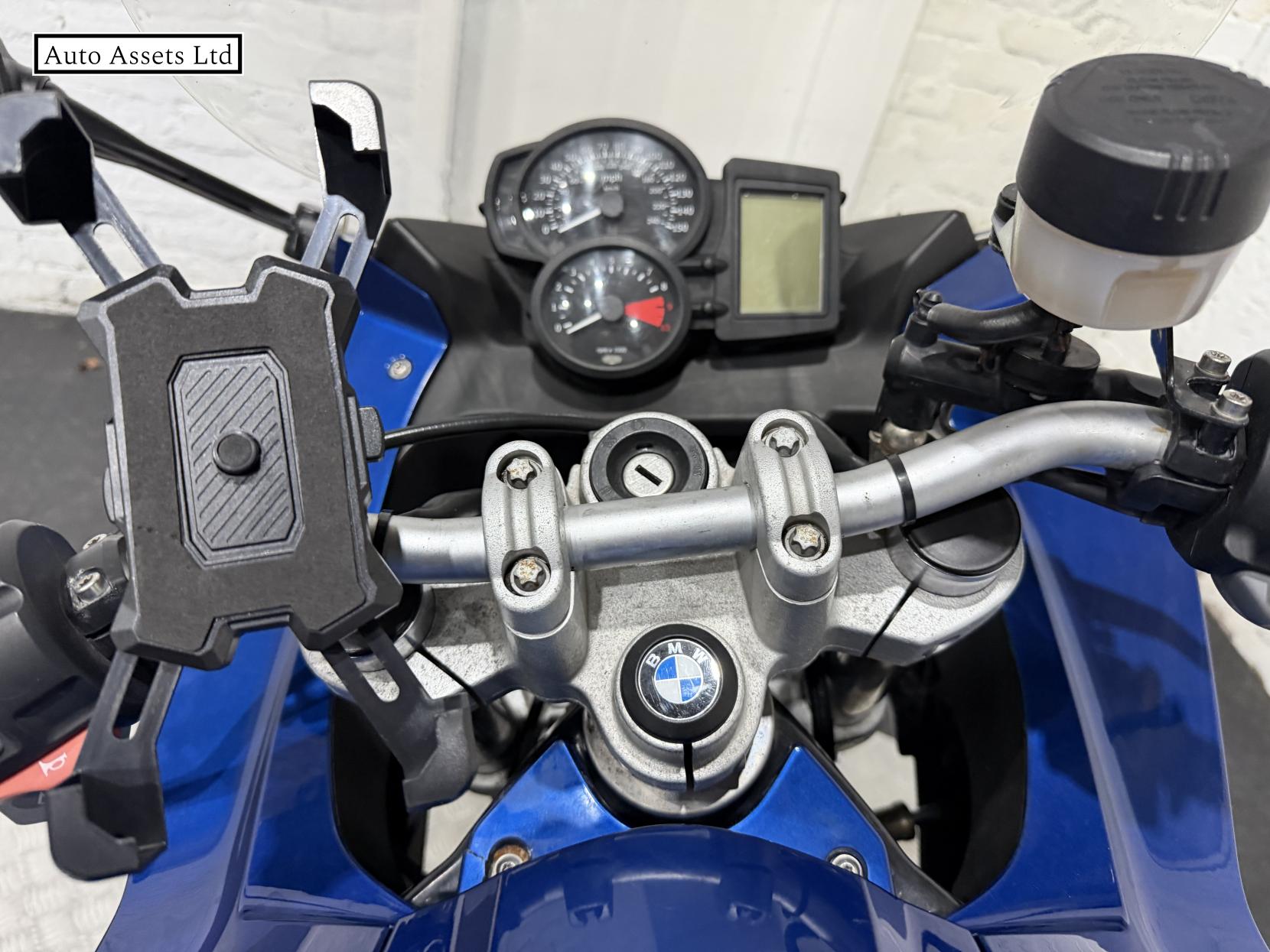 BMW F 800 ST 800 ST Petrol Manual (85 bhp)