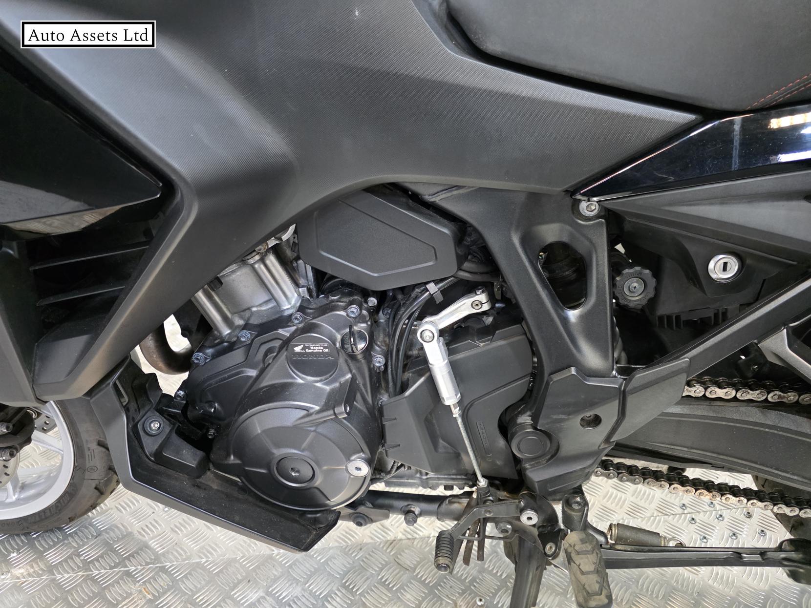 Honda NT1100 1100 Tourer Petrol Manual Euro 5 (102 ps)