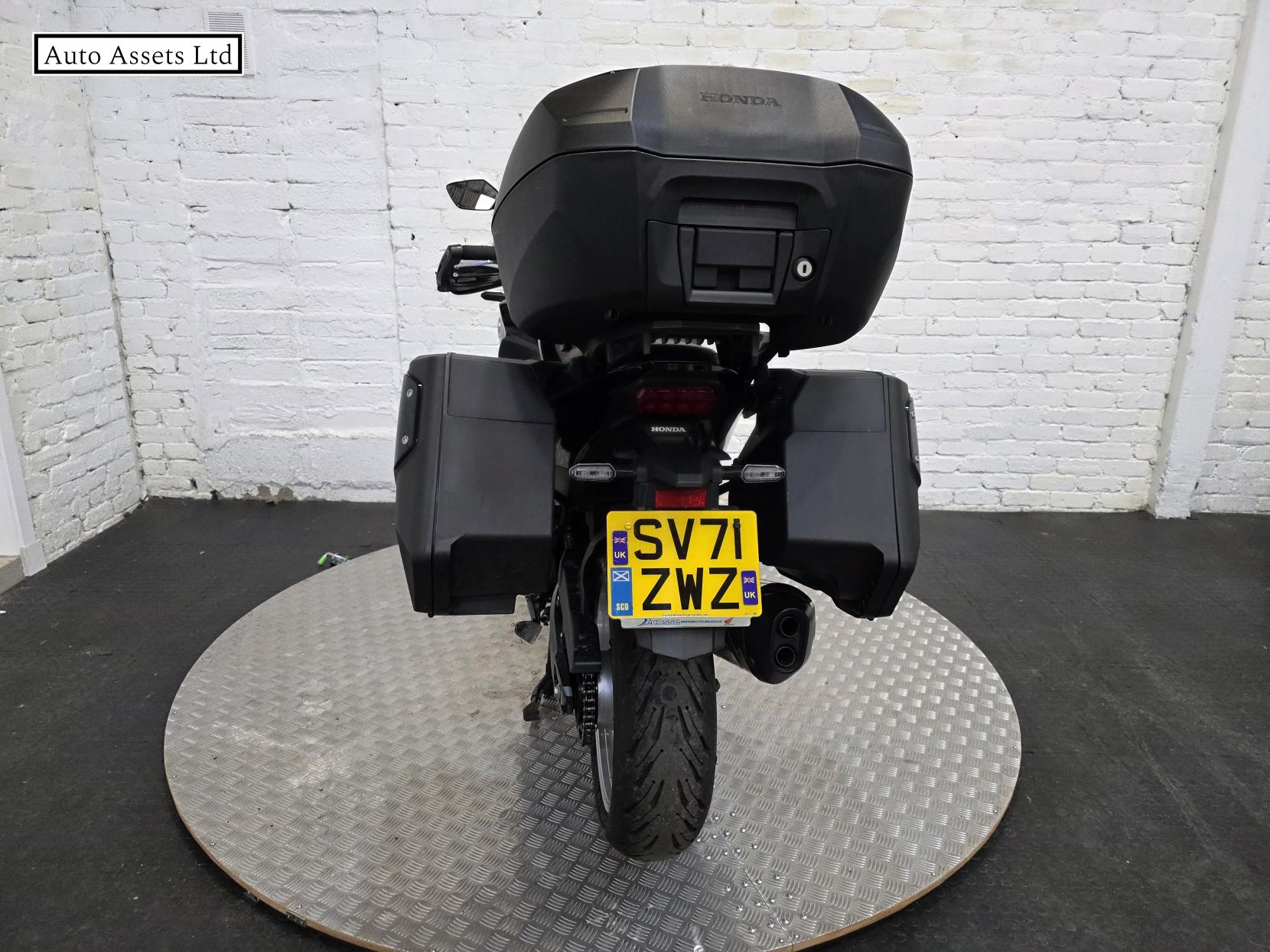 Honda NT1100 1100 Tourer Petrol Manual Euro 5 (102 ps)