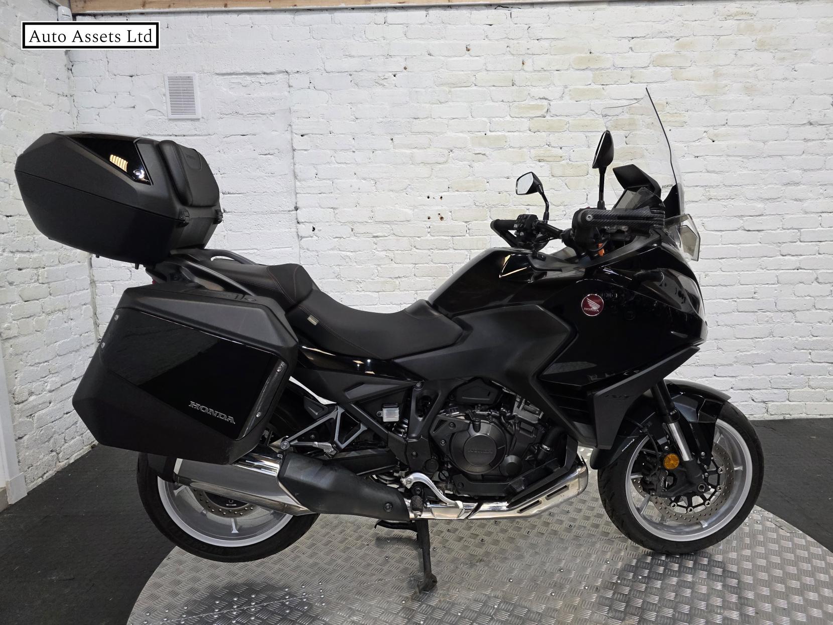 Honda NT1100 1100 Tourer Petrol Manual Euro 5 (102 ps)