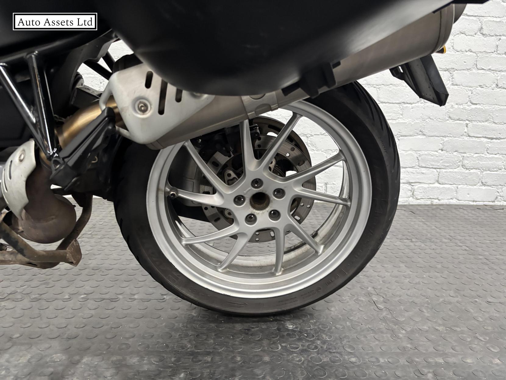 BMW F 800 GT 800 SE Sports Tourer Petrol Manual Euro 4 (91 ps)
