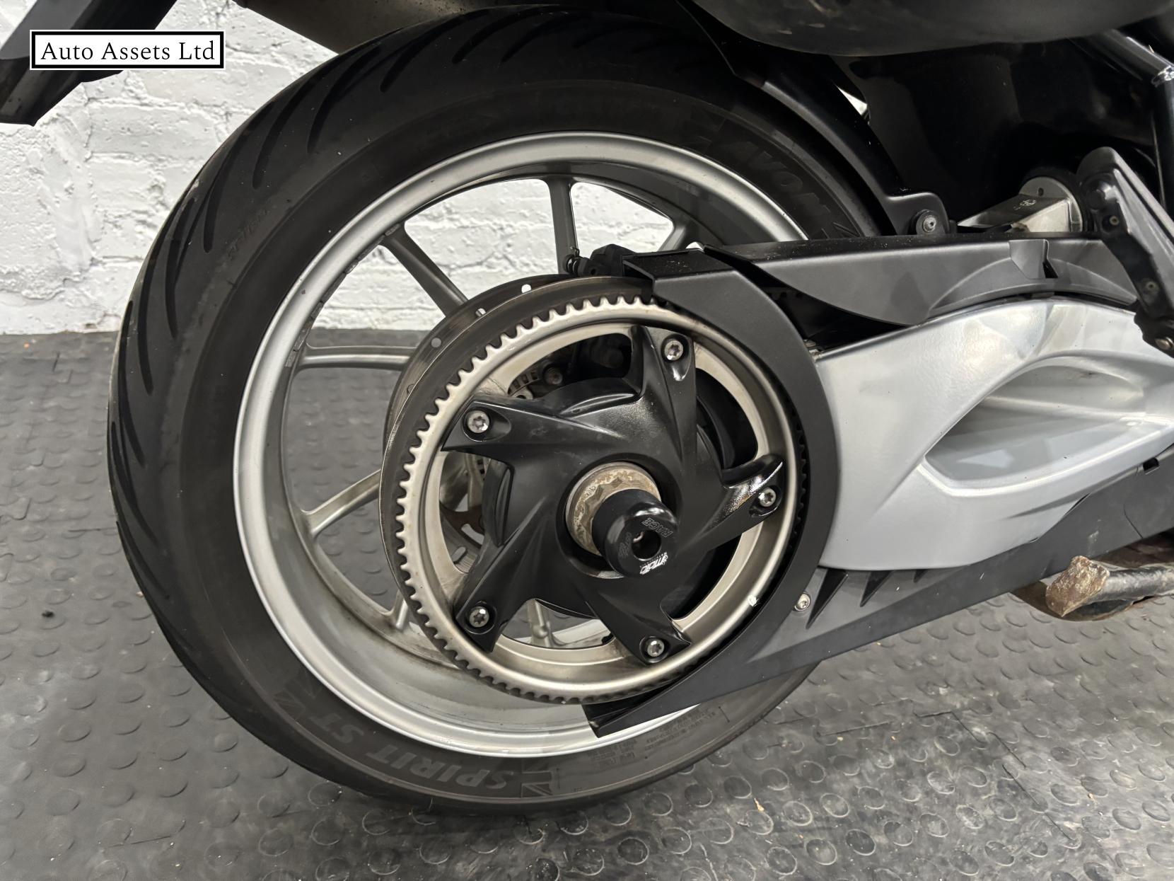 BMW F 800 GT 800 SE Sports Tourer Petrol Manual Euro 4 (91 ps)