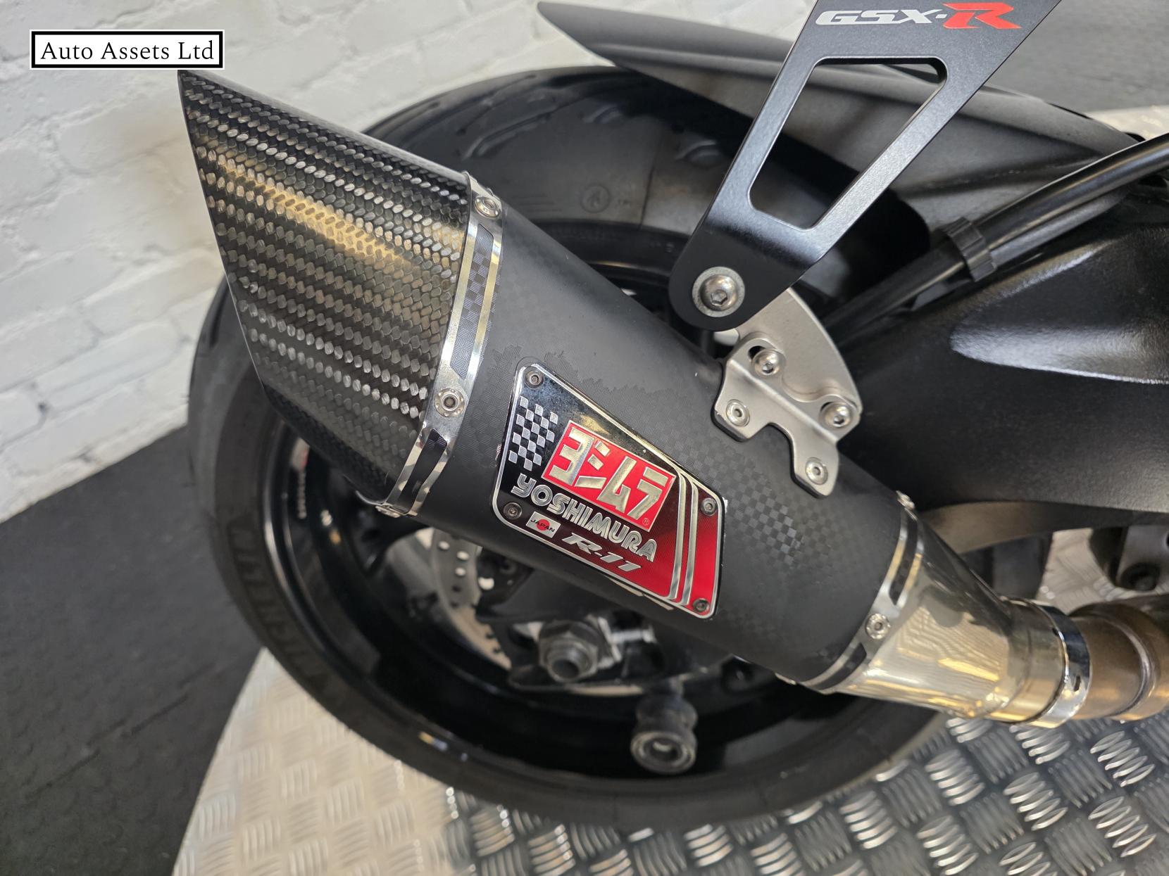 Suzuki GSX-R1000 1000 Super Sports Petrol Manual Euro 4 (184 ps)