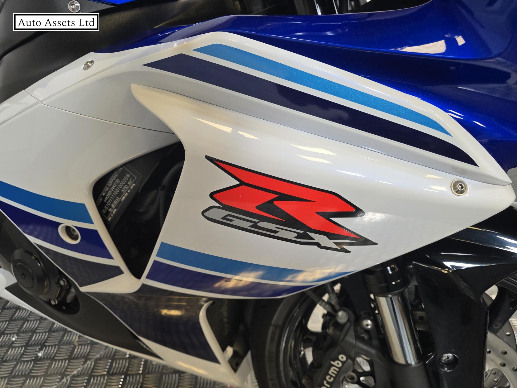 Suzuki GSX-R1000 1000 Super Sports Petrol Manual Euro 4 (184 ps)