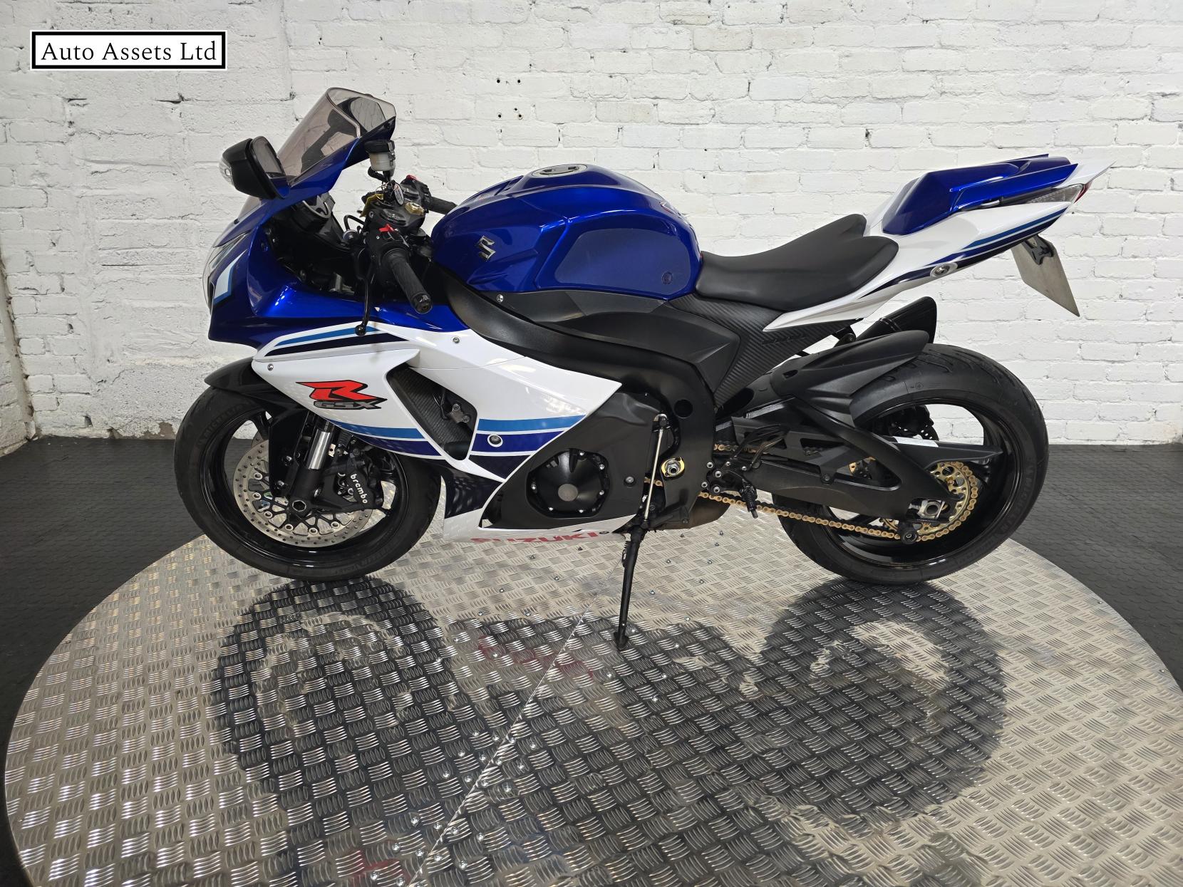 Suzuki GSX-R1000 1000 Super Sports Petrol Manual Euro 4 (184 ps)