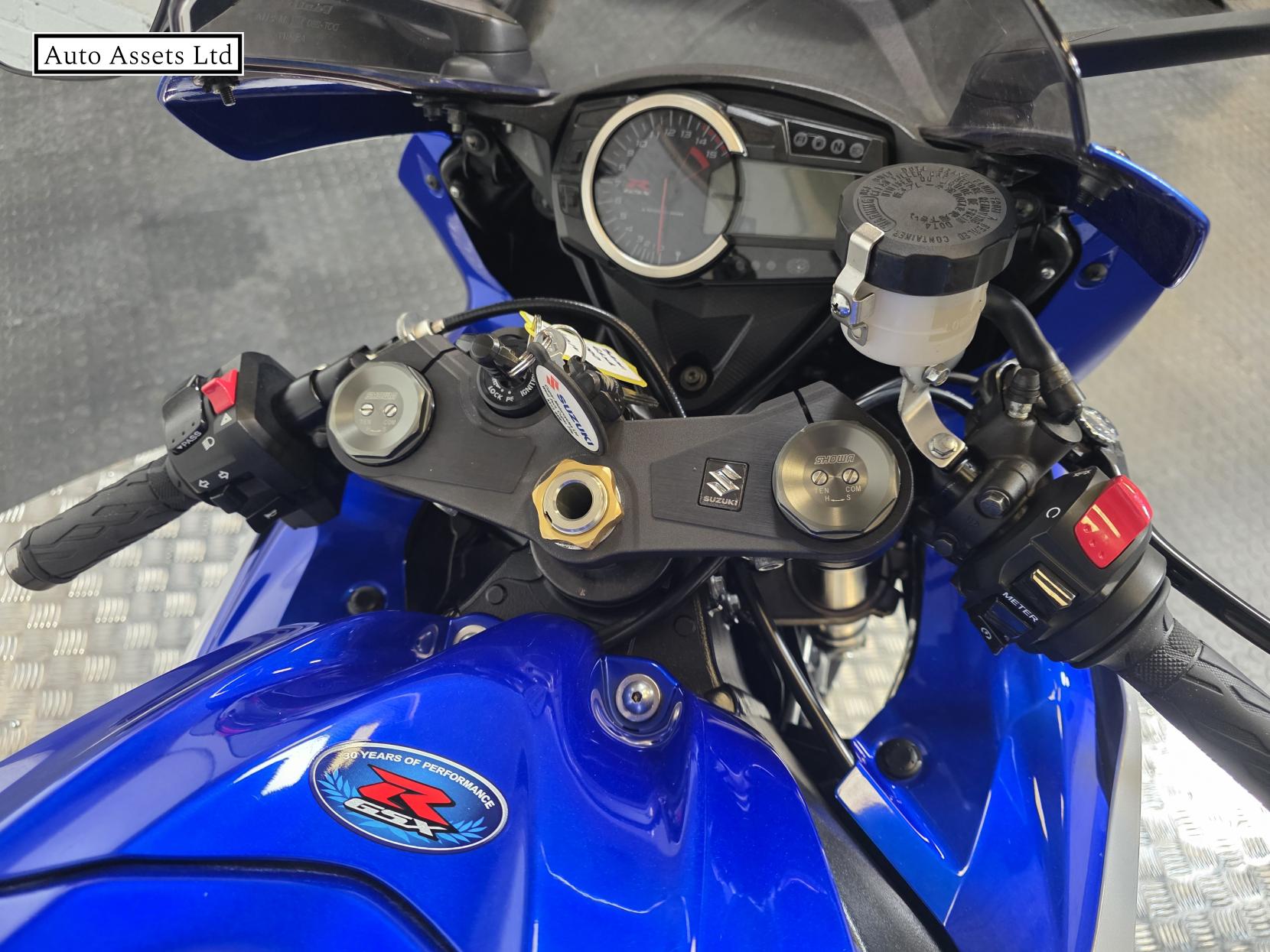 Suzuki GSX-R1000 1000 Super Sports Petrol Manual Euro 4 (184 ps)