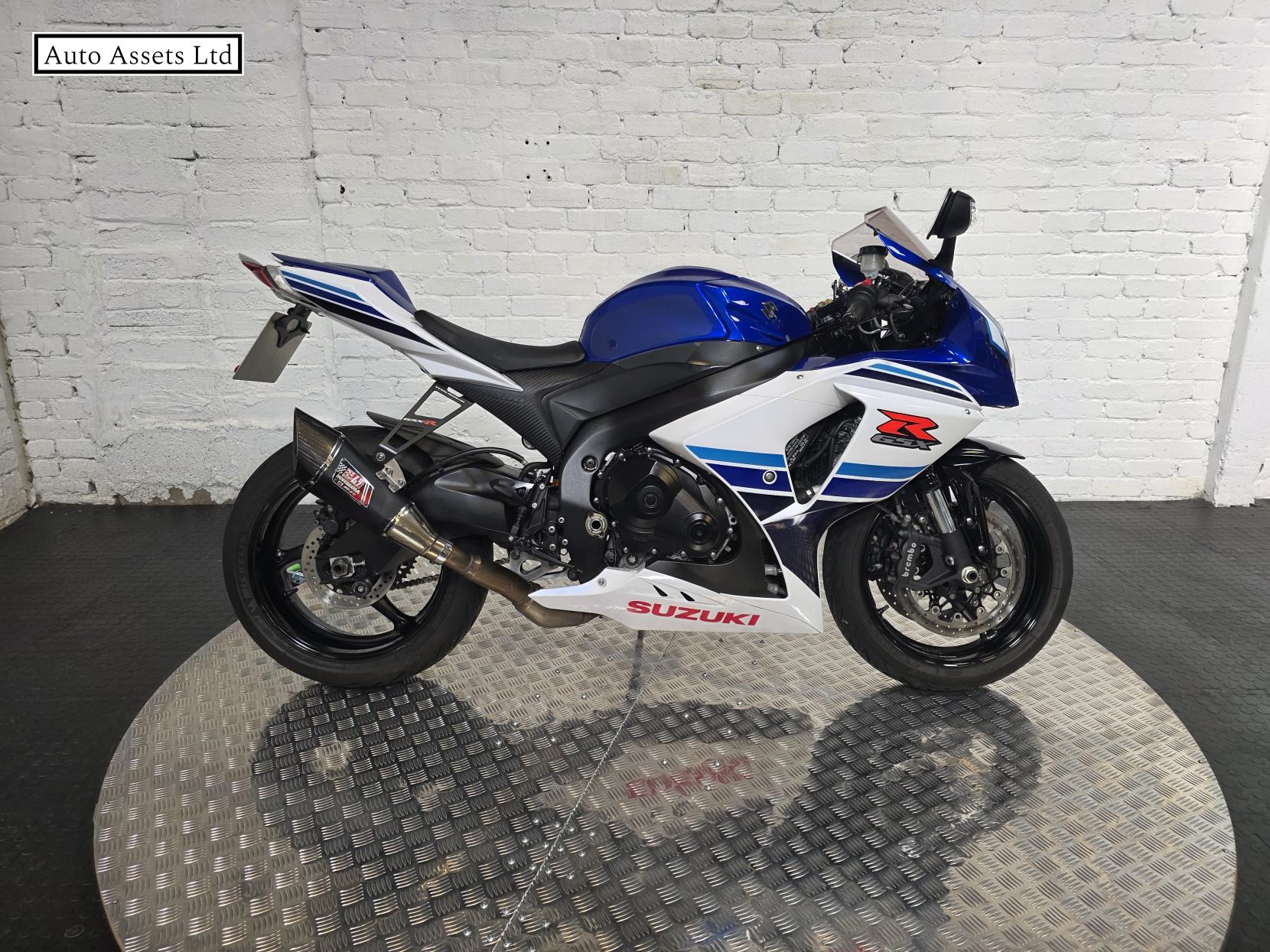 Suzuki GSX-R1000 1000 Super Sports Petrol Manual Euro 4 (184 ps)