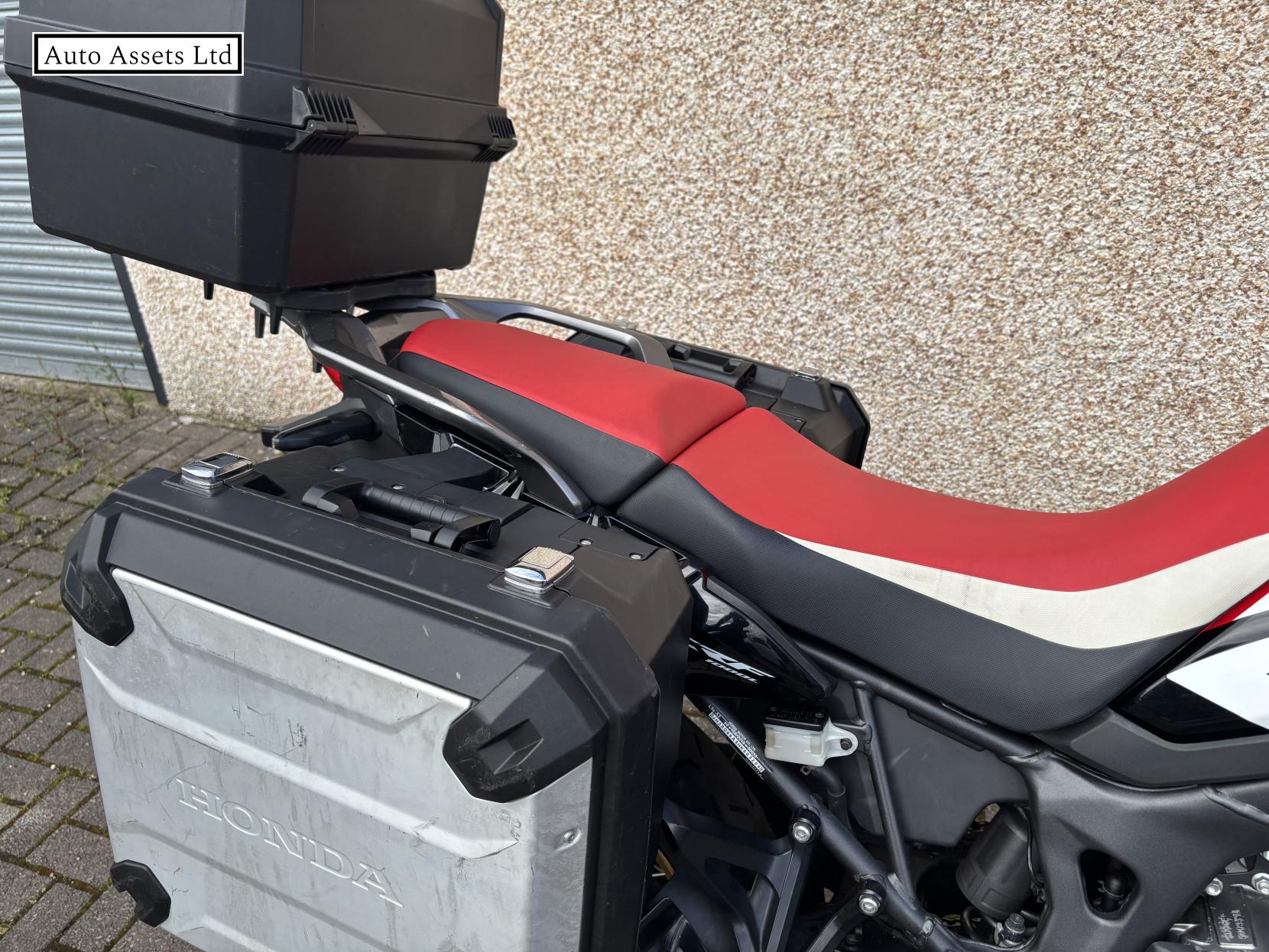 Honda CRF1000L Africa Twin 1000 Adventure Petrol Manual Euro 4 (95 ps)