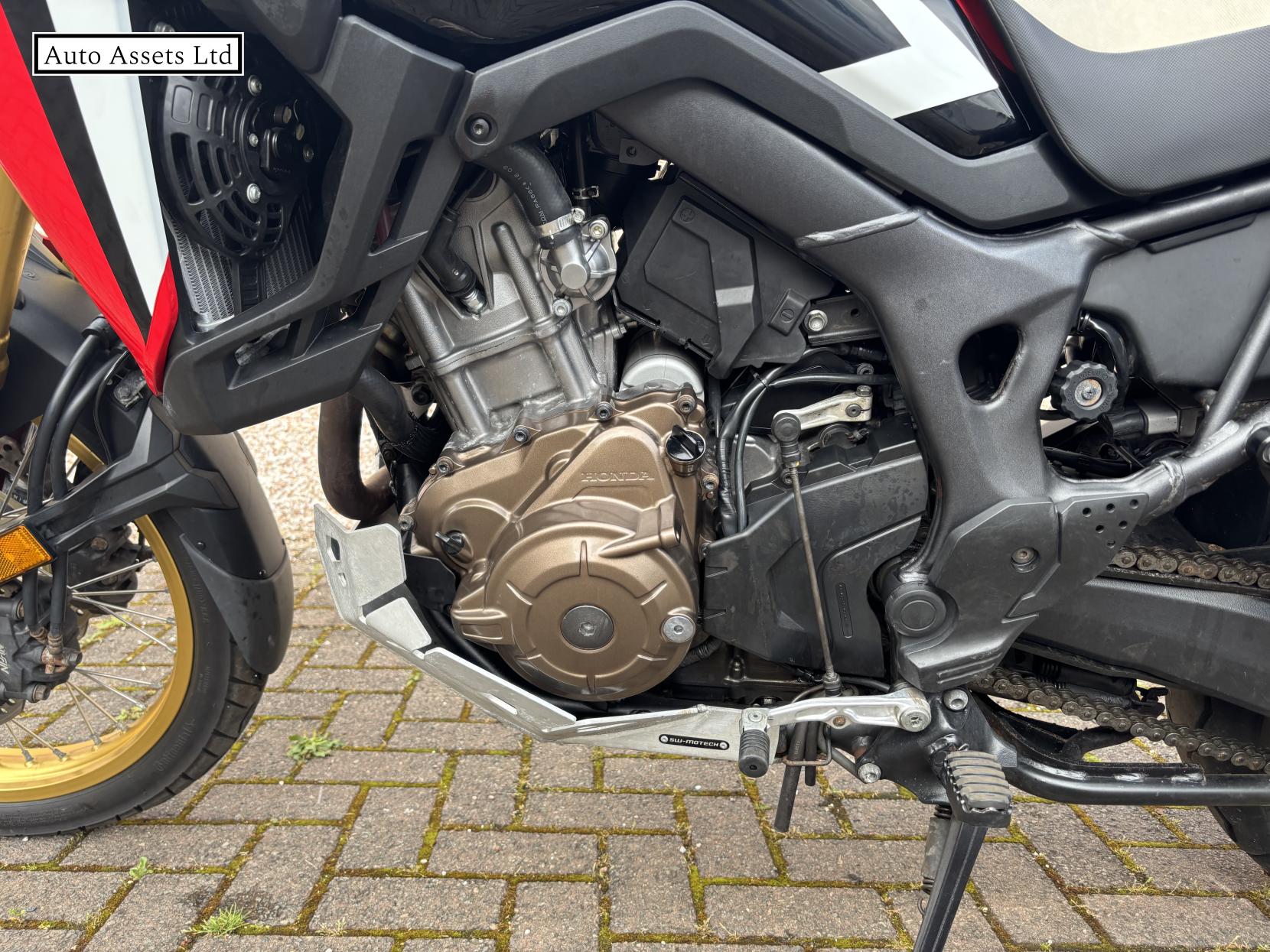 Honda CRF1000L Africa Twin 1000 Adventure Petrol Manual Euro 4 (95 ps)