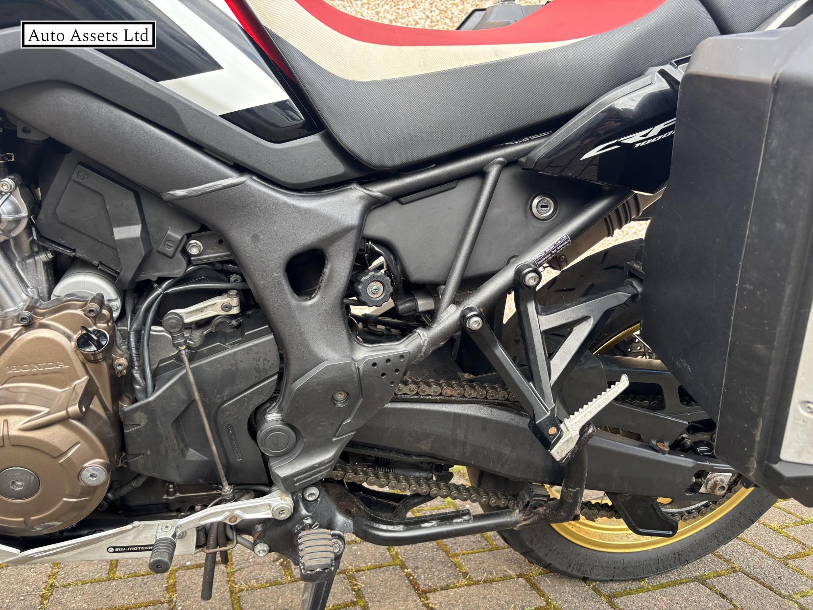 Honda CRF1000L Africa Twin 1000 Adventure Petrol Manual Euro 4 (95 ps)