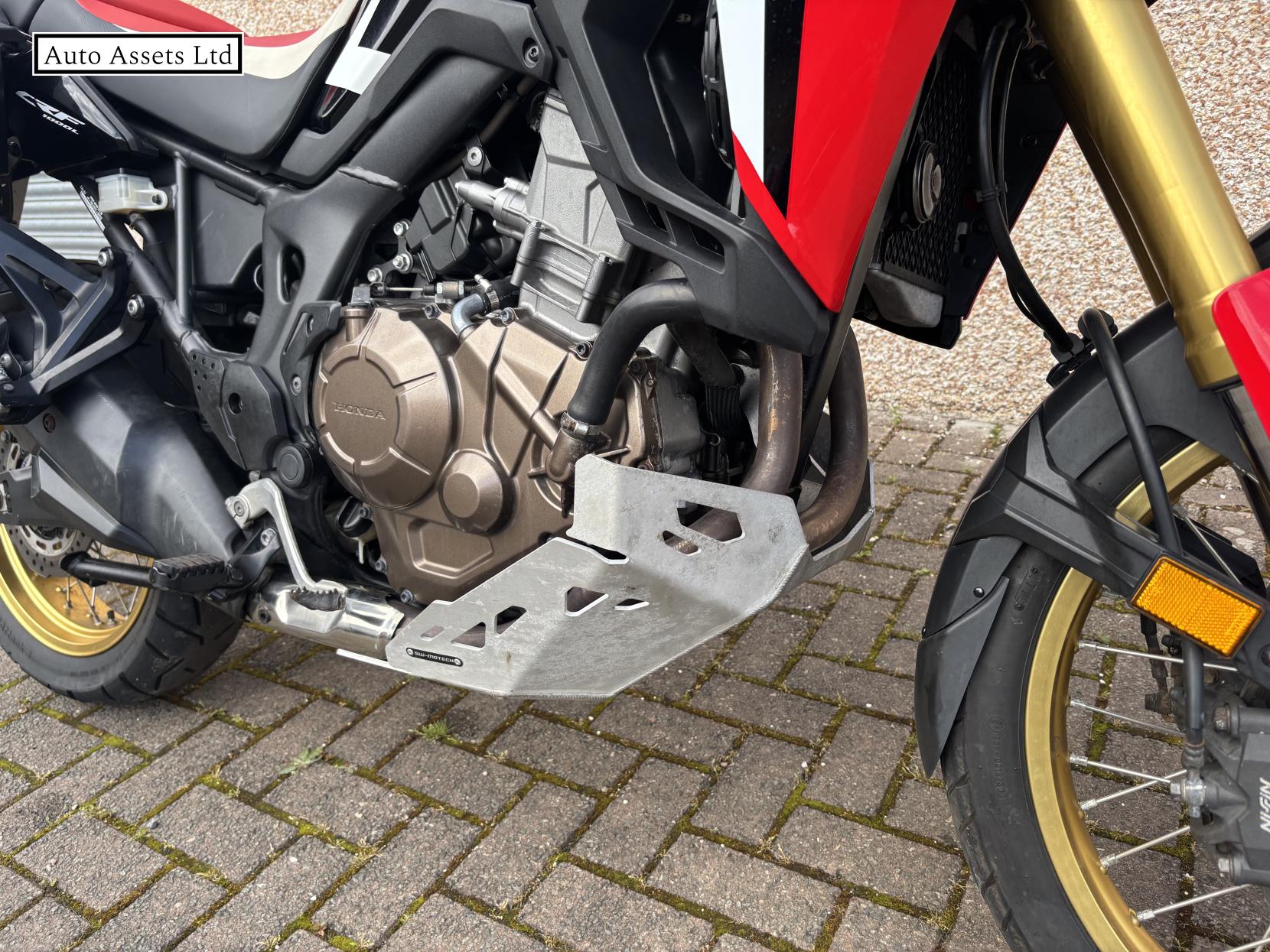 Honda CRF1000L Africa Twin 1000 Adventure Petrol Manual Euro 4 (95 ps)