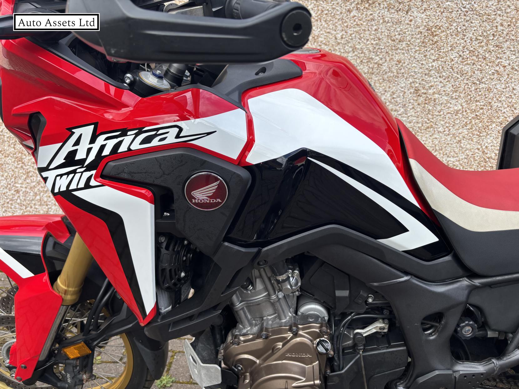 Honda CRF1000L Africa Twin 1000 Adventure Petrol Manual Euro 4 (95 ps)