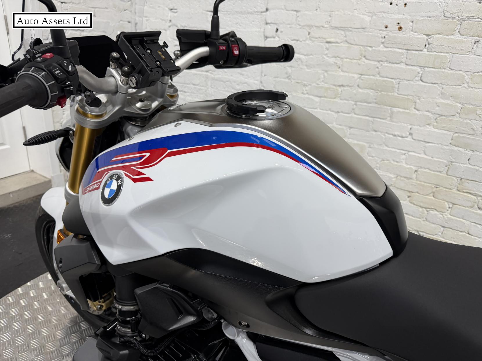 BMW R 1250 R 1250 SE Naked Petrol Manual Euro 5 (136 ps)