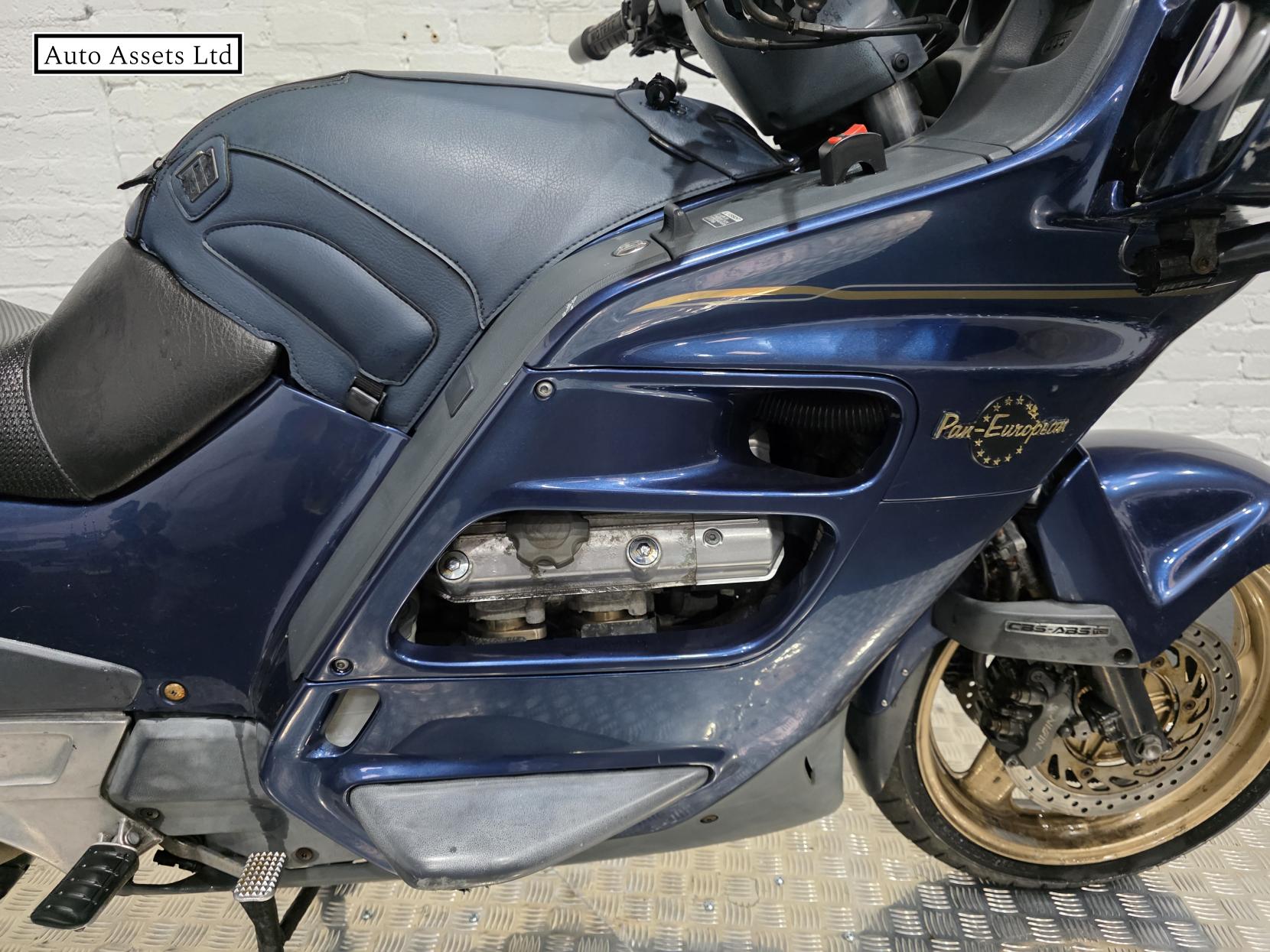 Honda ST1100 Pan European 1100