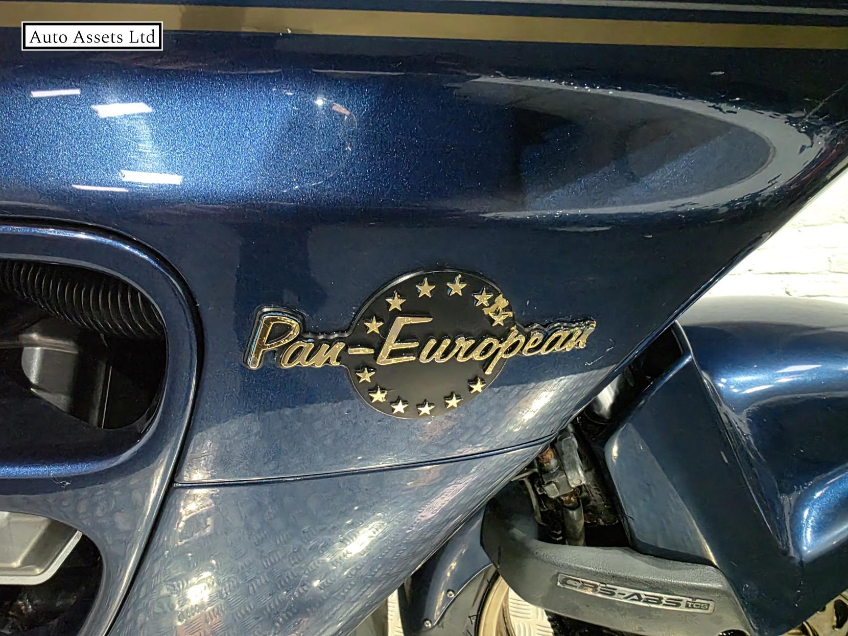 Honda ST1100 Pan European 1100
