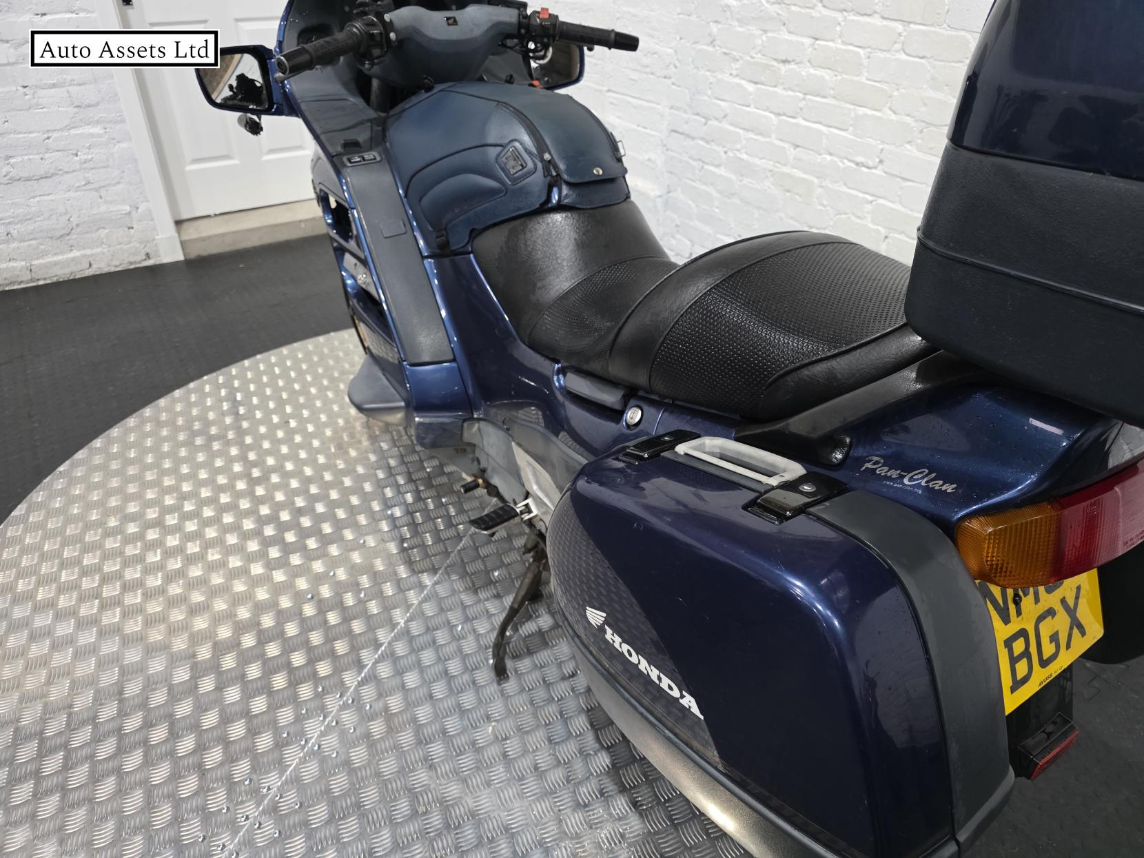 Honda ST1100 Pan European 1100