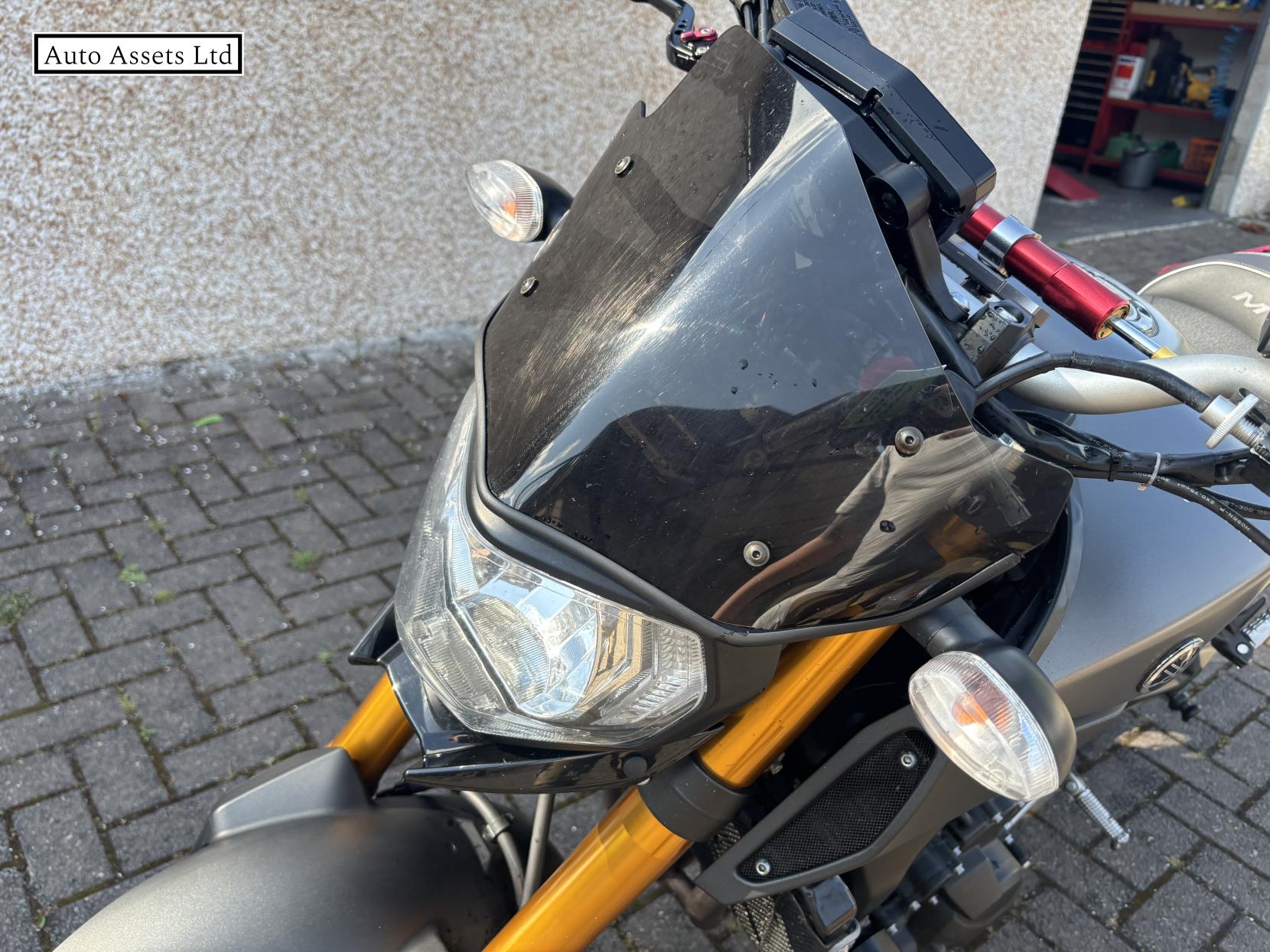 Yamaha MT-09 900 ABS Naked Petrol Manual (117 ps)