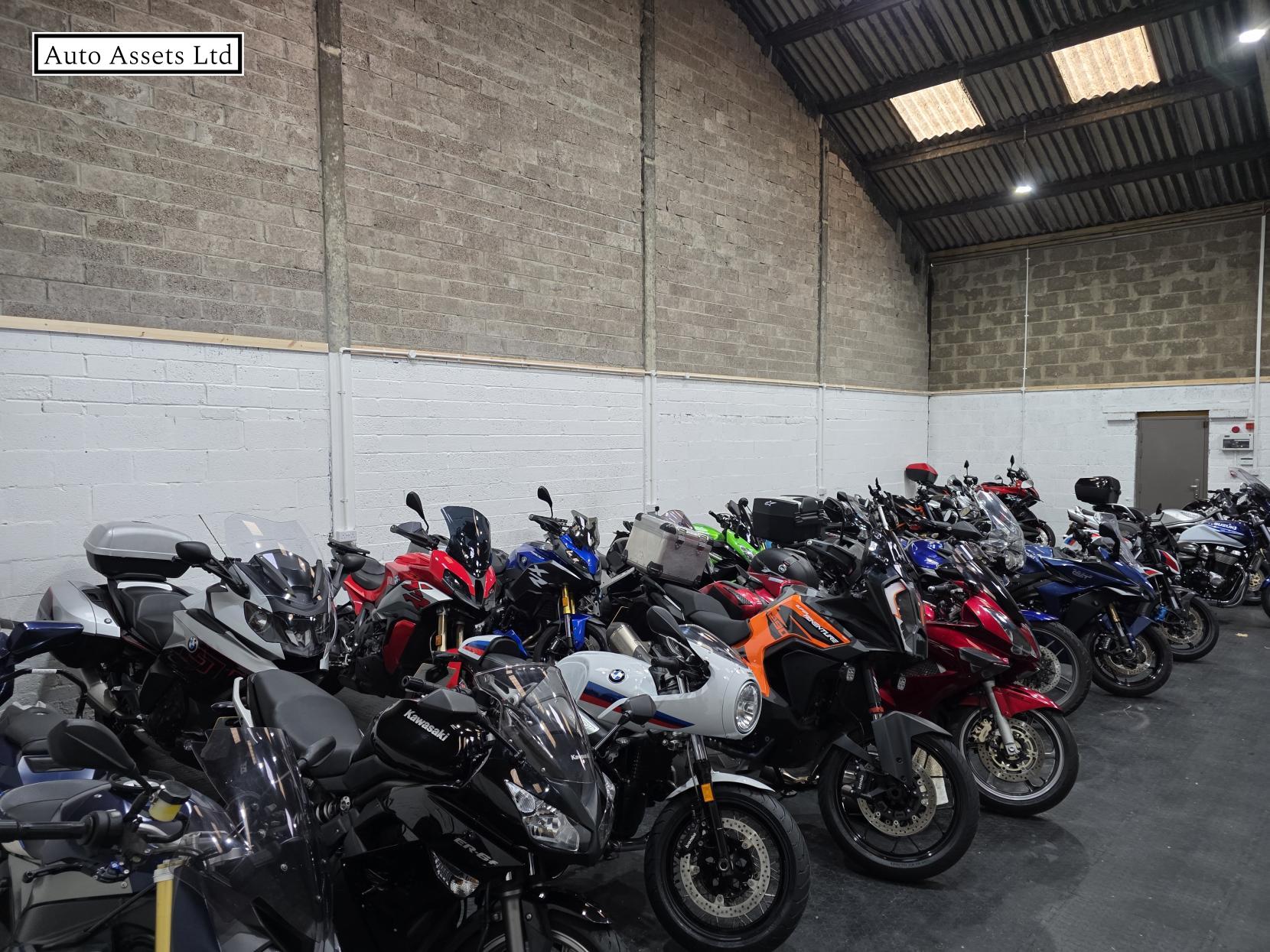 BMW R 1200 RT 1200 LE Sports Tourer Petrol Manual Euro 4 (125 ps)