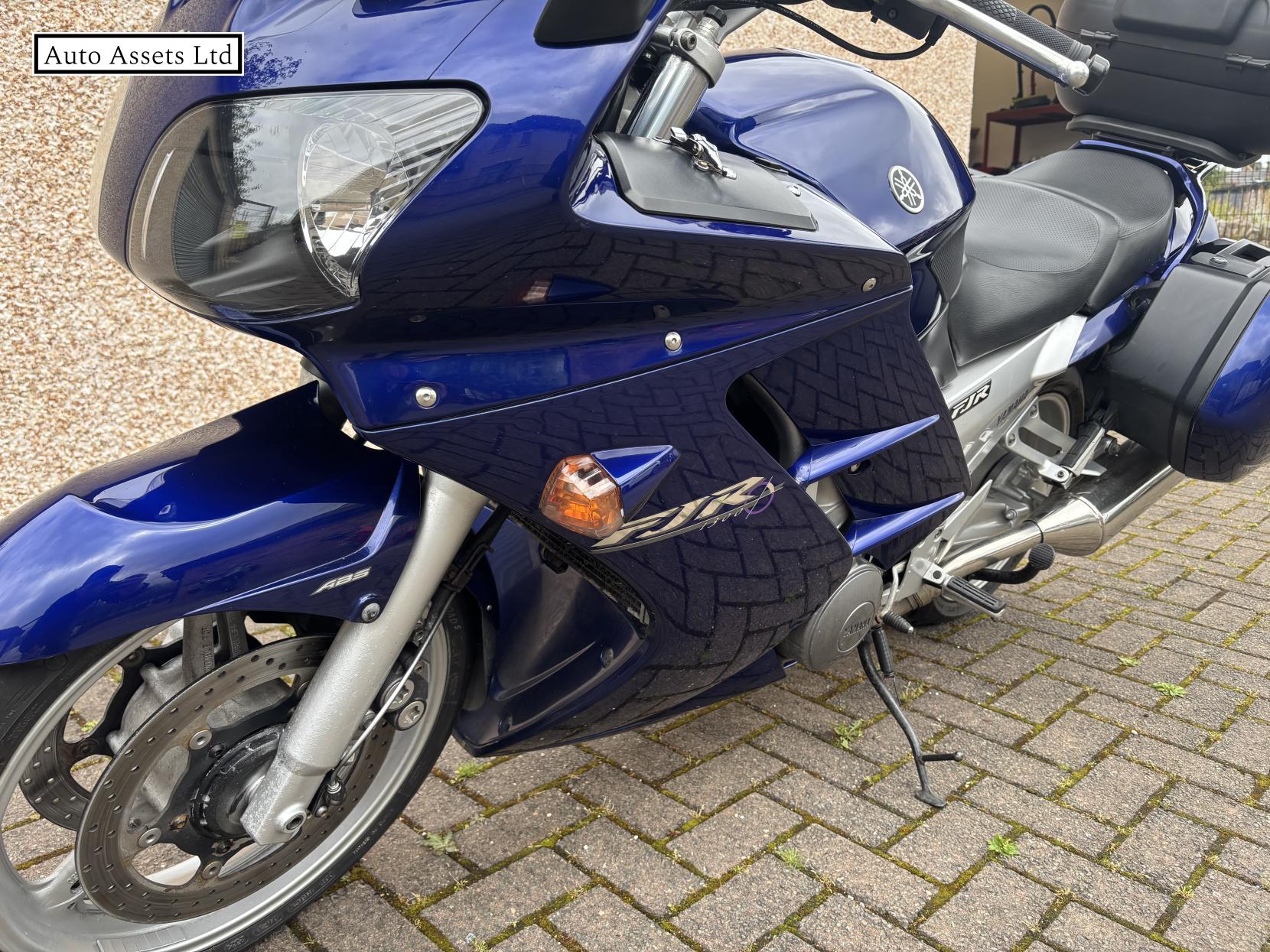 Yamaha FJR1300 1300 A Tourer Petrol Manual (147 ps)
