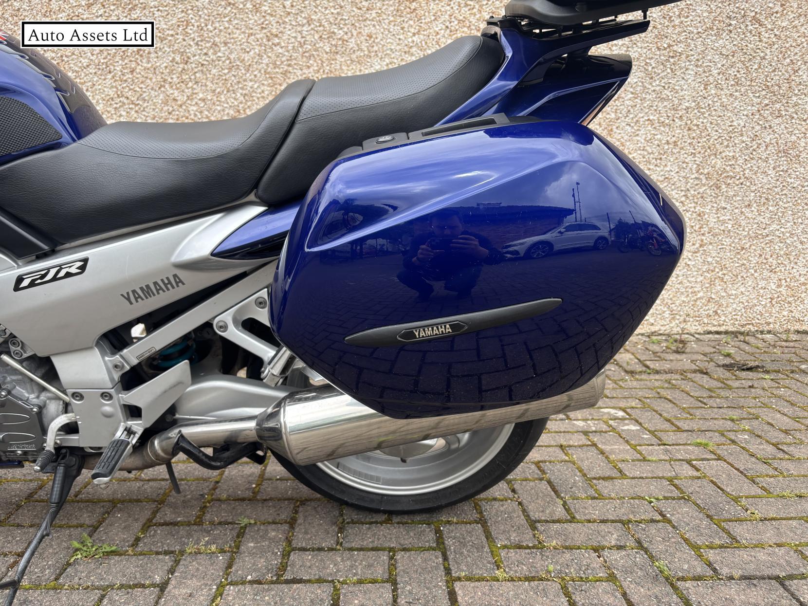 Yamaha FJR1300 1300 A Tourer Petrol Manual (147 ps)