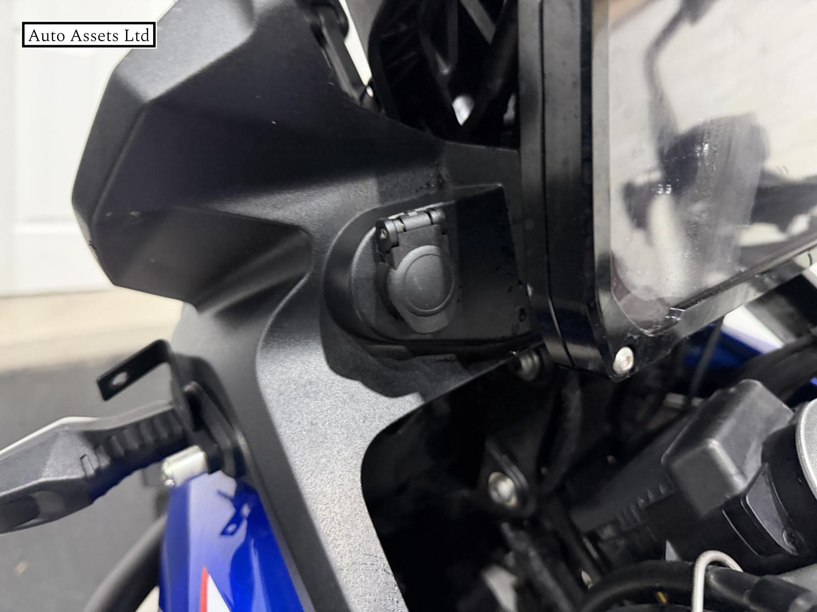 BMW F 850 GS 850 TE Adventure Petrol Manual Euro 5 (95 ps)