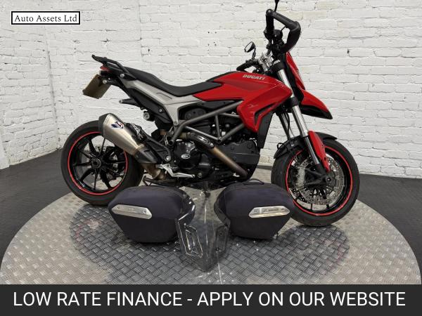 Ducati Hyperstrada 821 821 Naked Petrol Manual Euro 3 (104 ps)