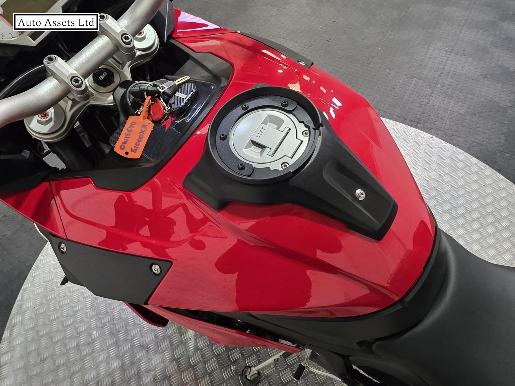 BMW S 1000 XR 1000 Sport Sports Tourer Petrol Manual Euro 4 (164 ps)