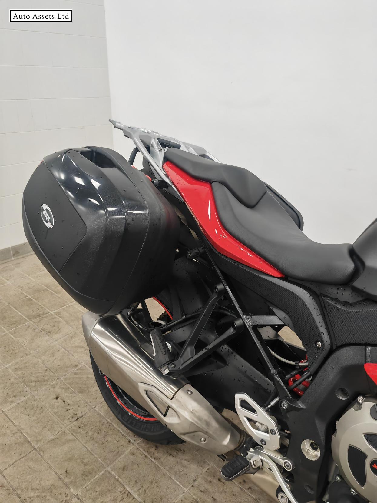 BMW S 1000 XR 1000 Sport Sports Tourer Petrol Manual Euro 4 (164 ps)