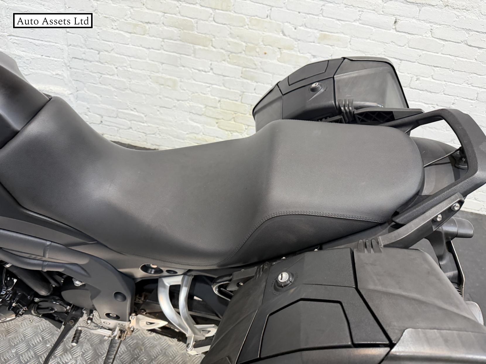 Triumph Tiger 1050 1050 Sport Adventure Petrol Manual (125 ps)