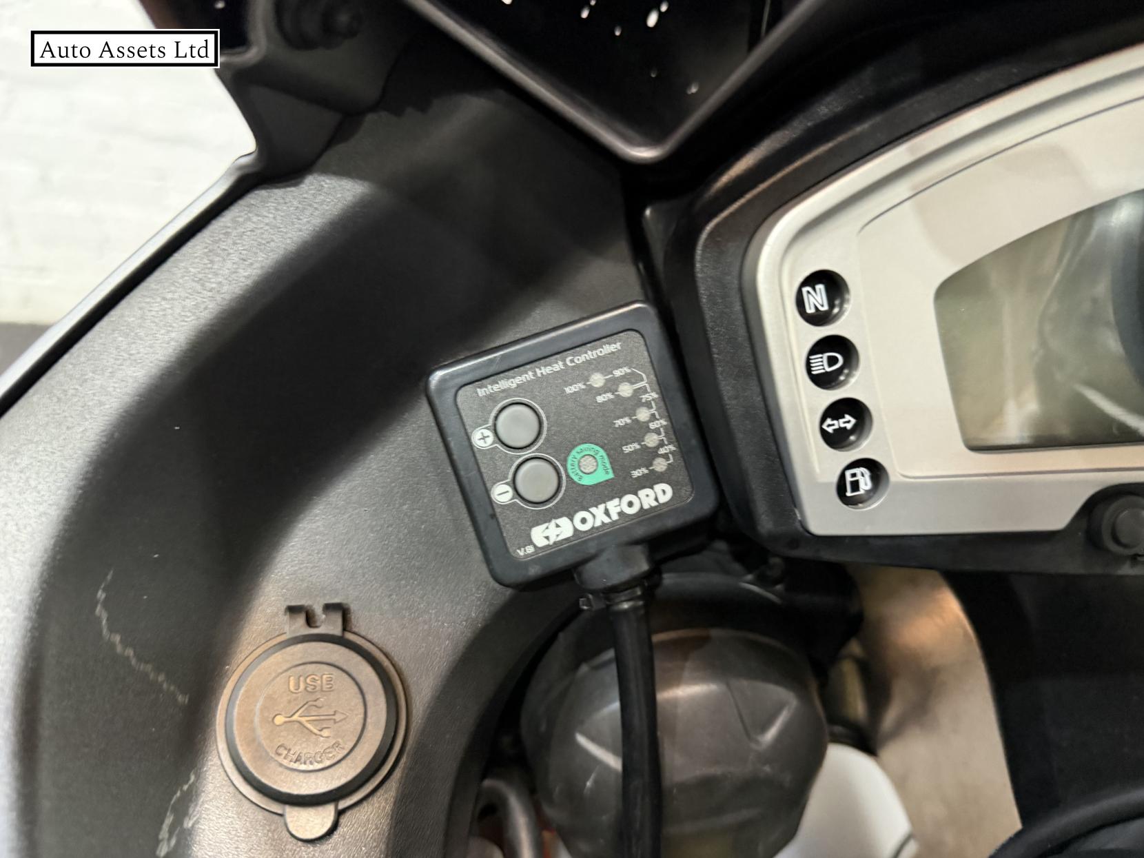 Triumph Tiger 1050 1050 Sport Adventure Petrol Manual (125 ps)