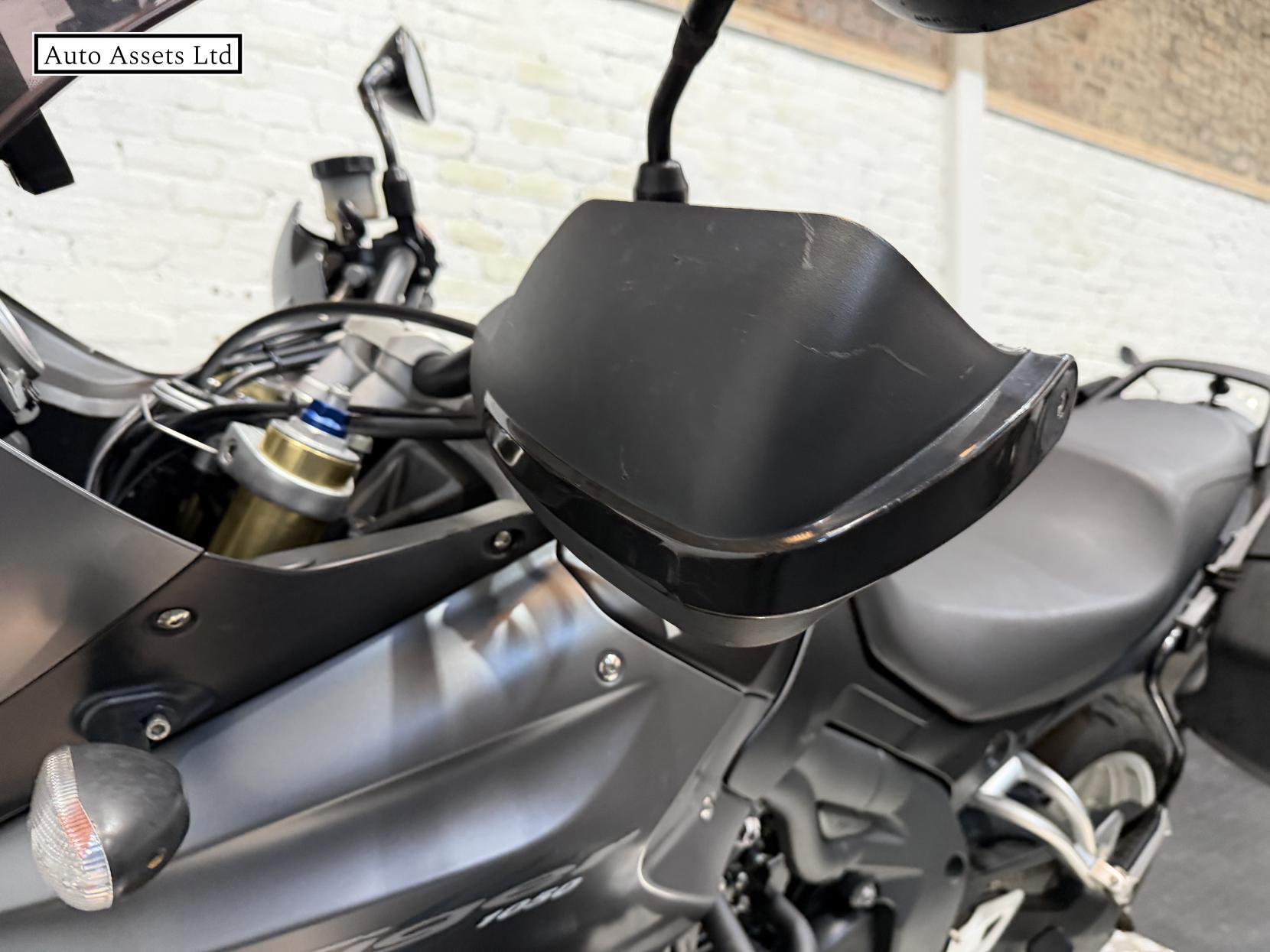 Triumph Tiger 1050 1050 Sport Adventure Petrol Manual (125 ps)