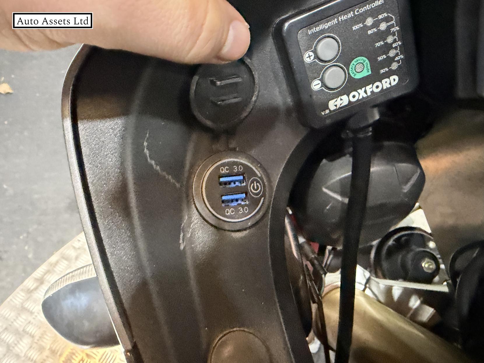 Triumph Tiger 1050 1050 Sport Adventure Petrol Manual (125 ps)