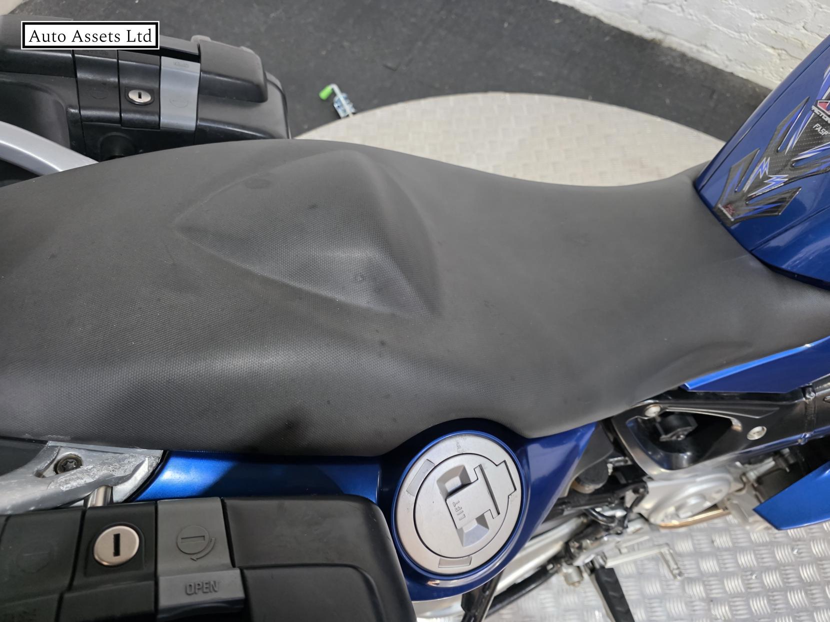 BMW F 800 ST 800 ST Petrol Manual (85 bhp)