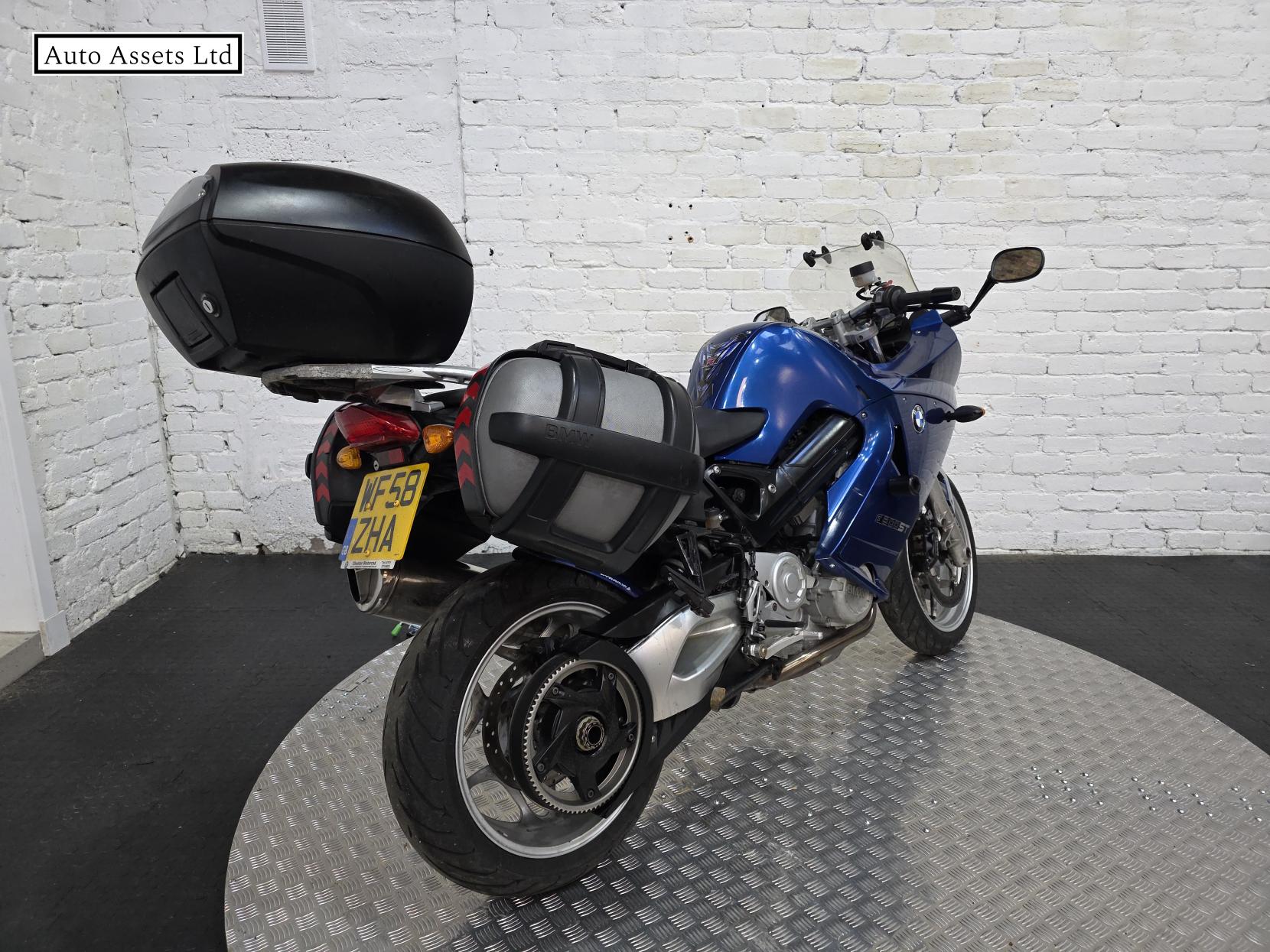 BMW F 800 ST 800 ST Petrol Manual (85 bhp)